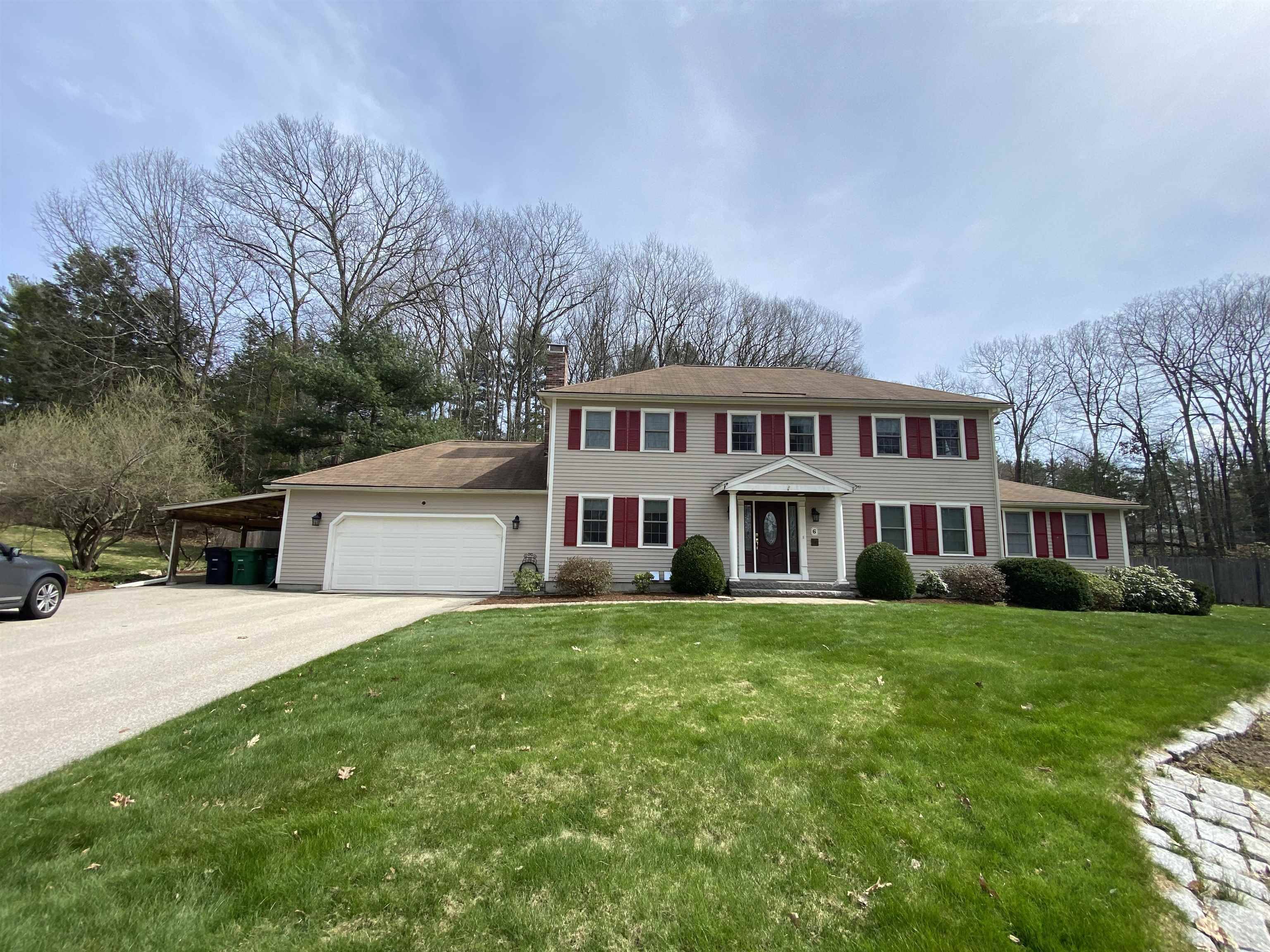 Nashua, NH 03062,6 Aspen CT