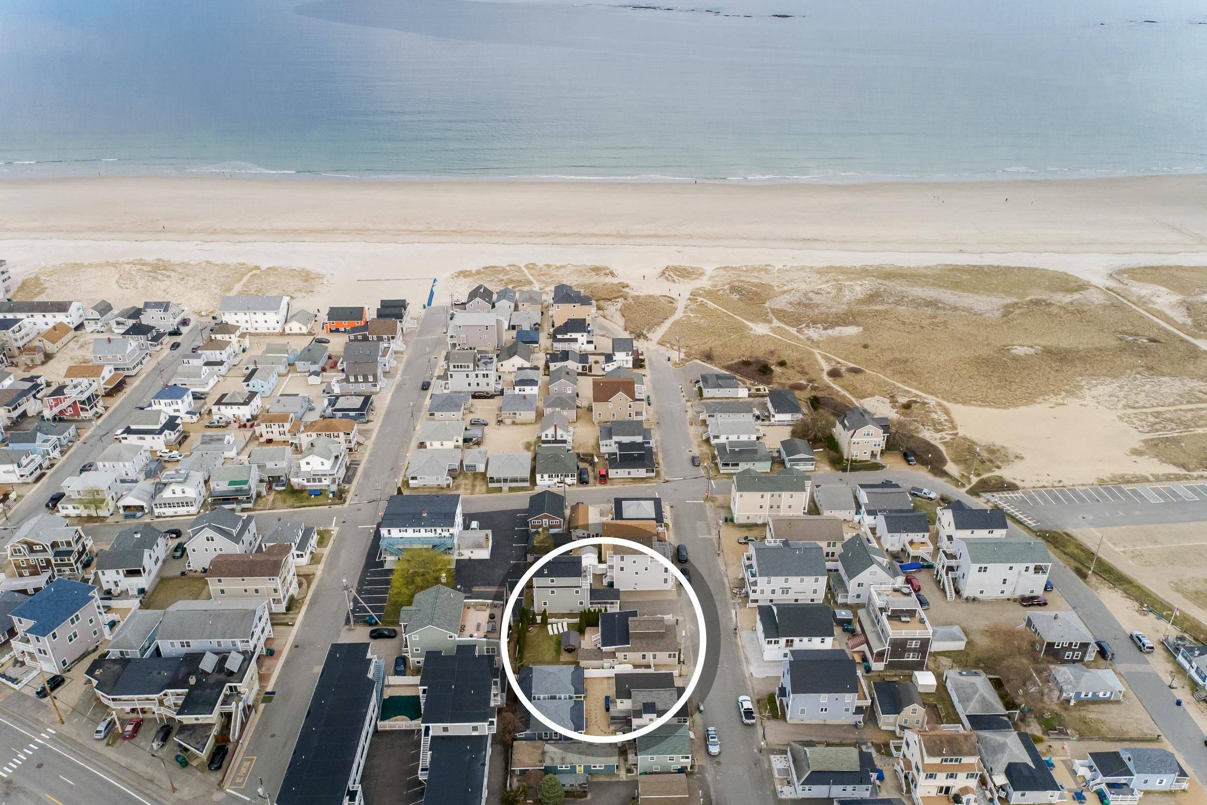 Hampton, NH 03842,9 Dover AVE