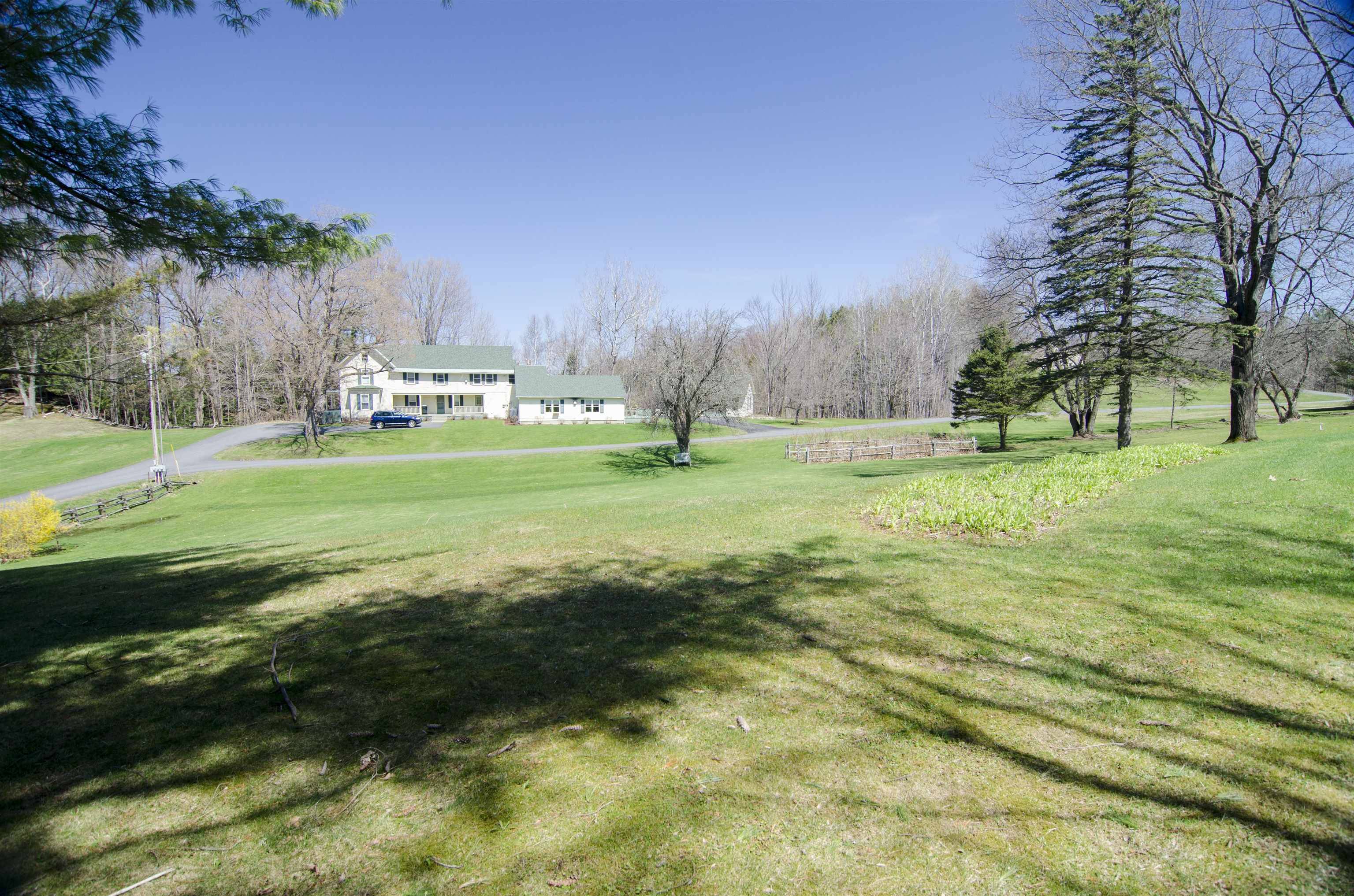 Newport City, VT 05855,353 Mount Vernon ST
