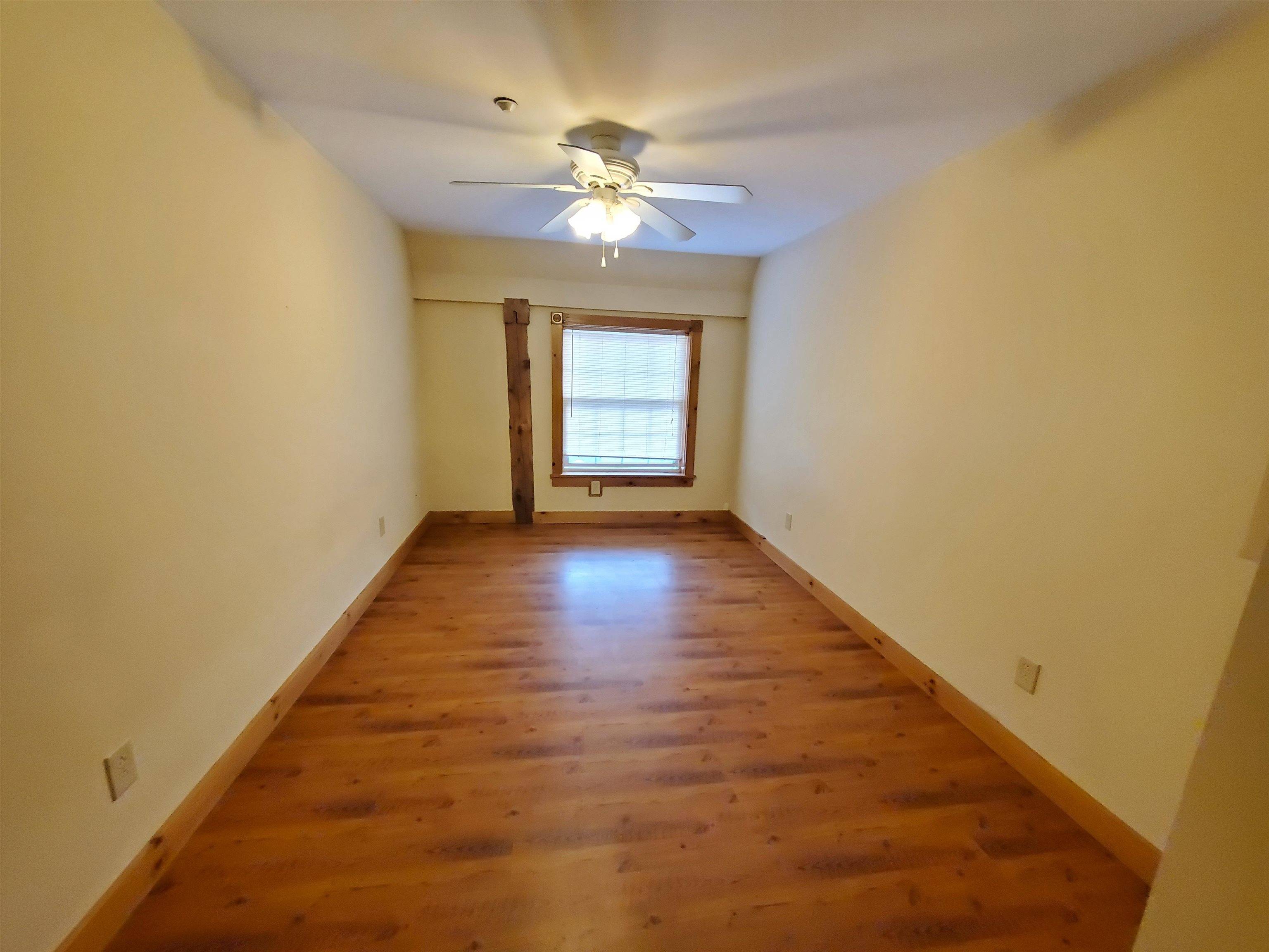 Canaan, NH 03741,9 Roberts RD #206