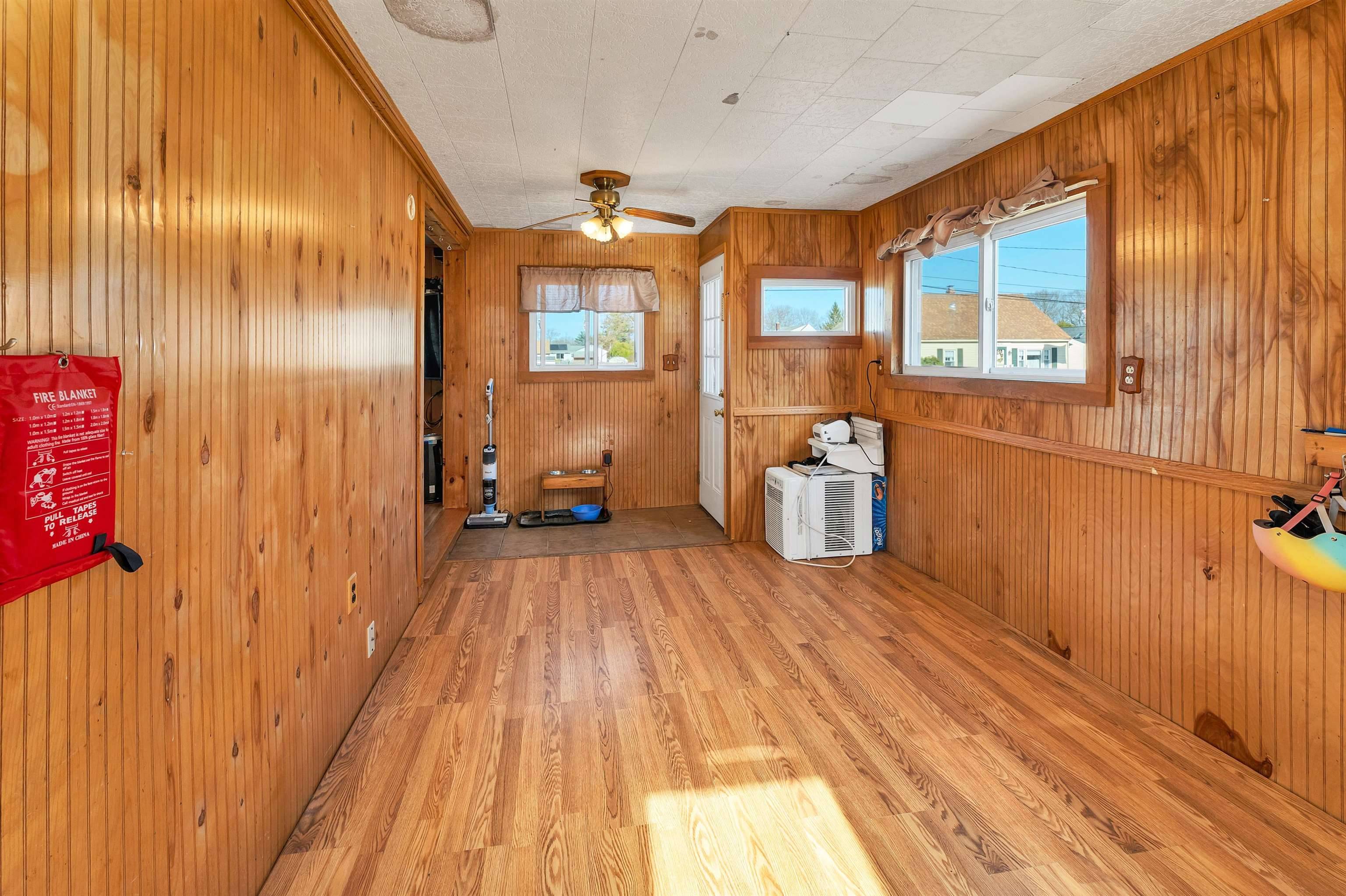 Somersworth, NH 03878,33 Davis ST
