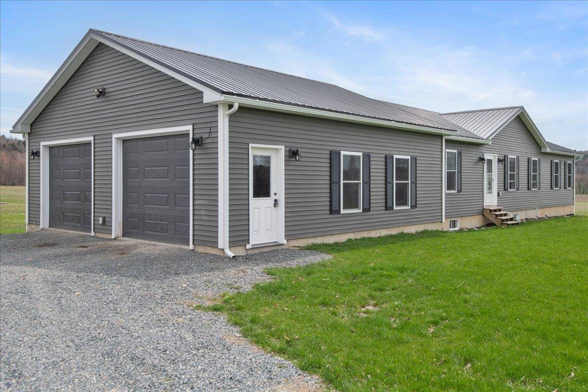 Franklin, VT 05457,482 Pidgeon Hill RD