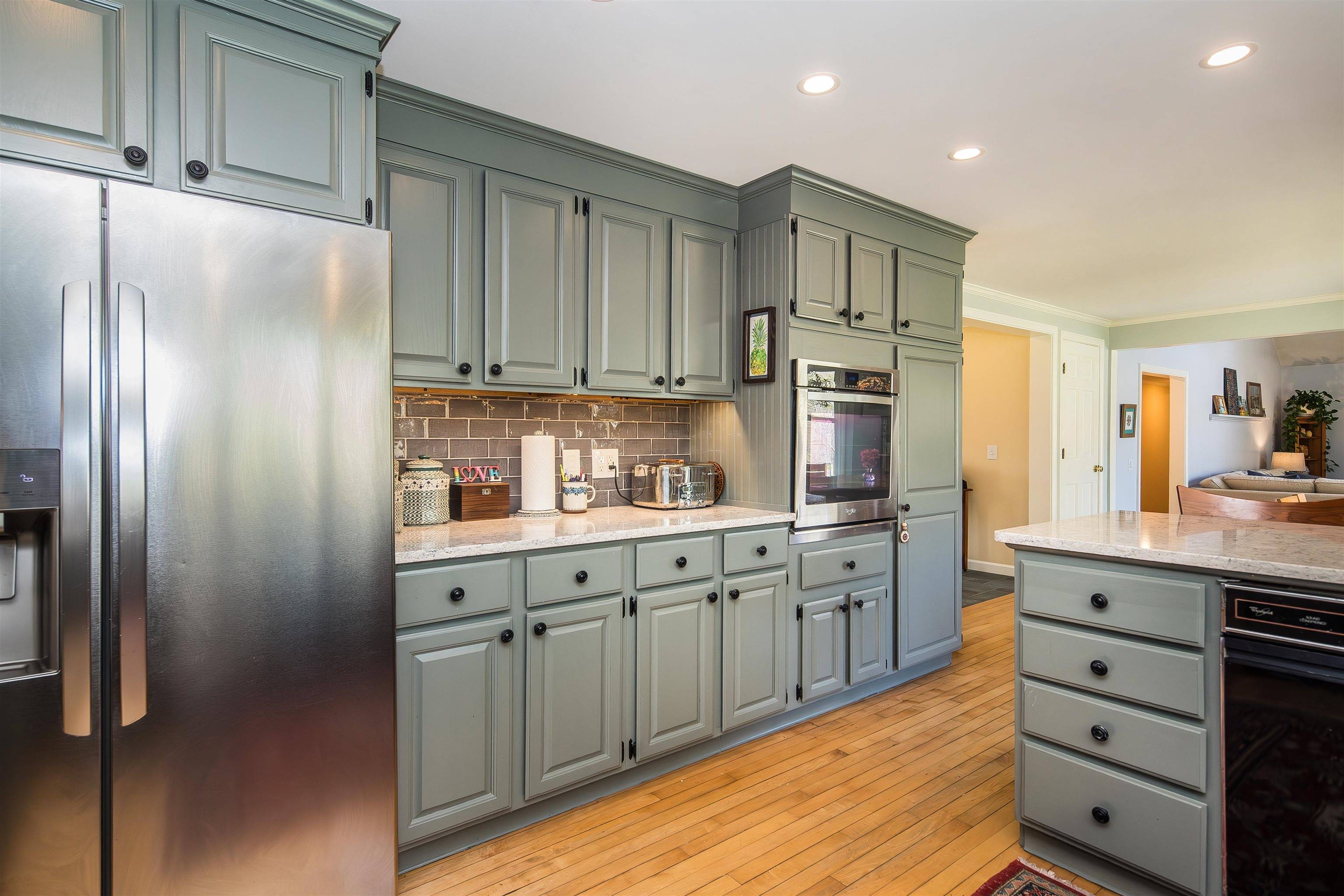 93 Hard Farm RD Manchester, VT 05255
