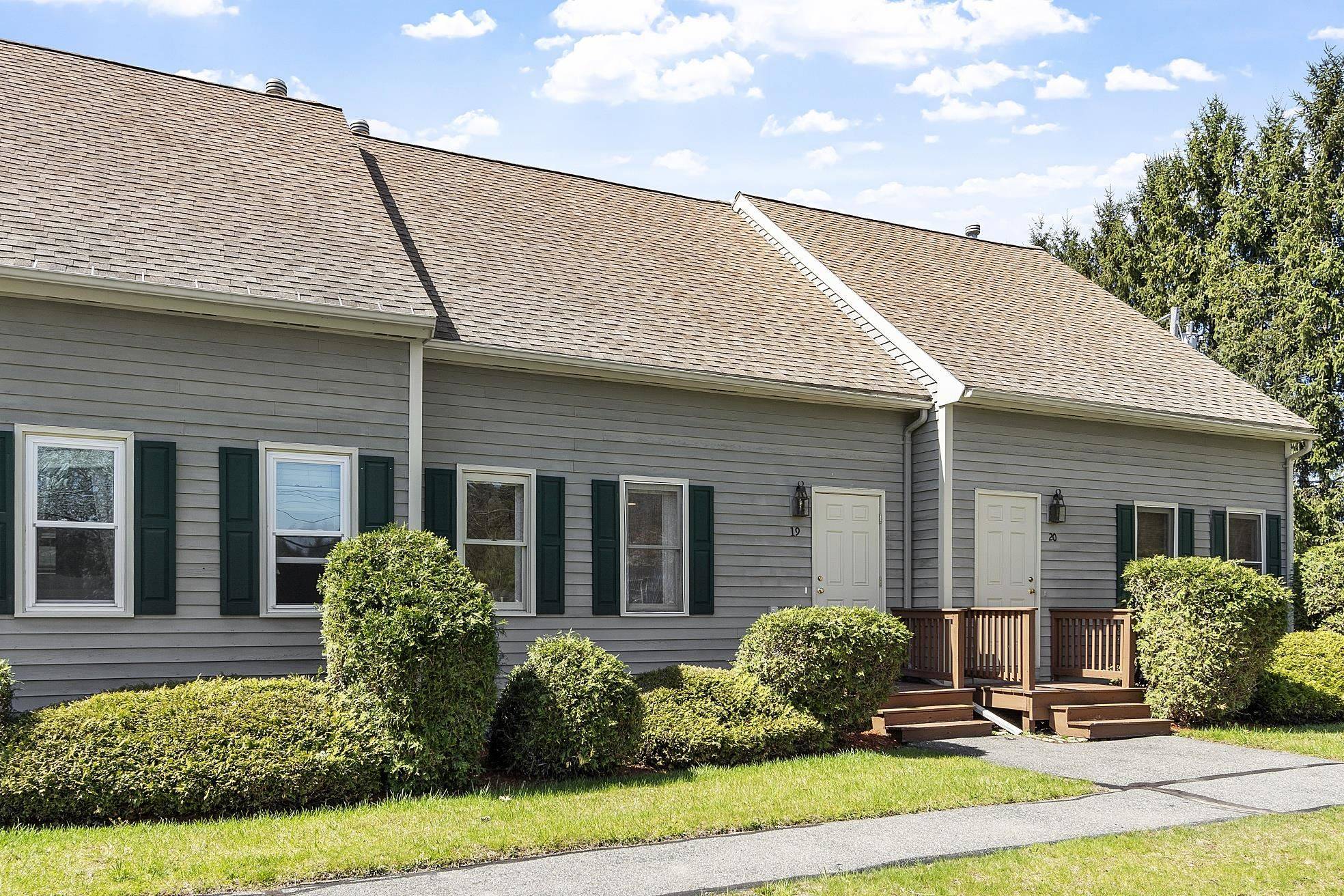 Plaistow, NH 03865,128 Newton RD #19