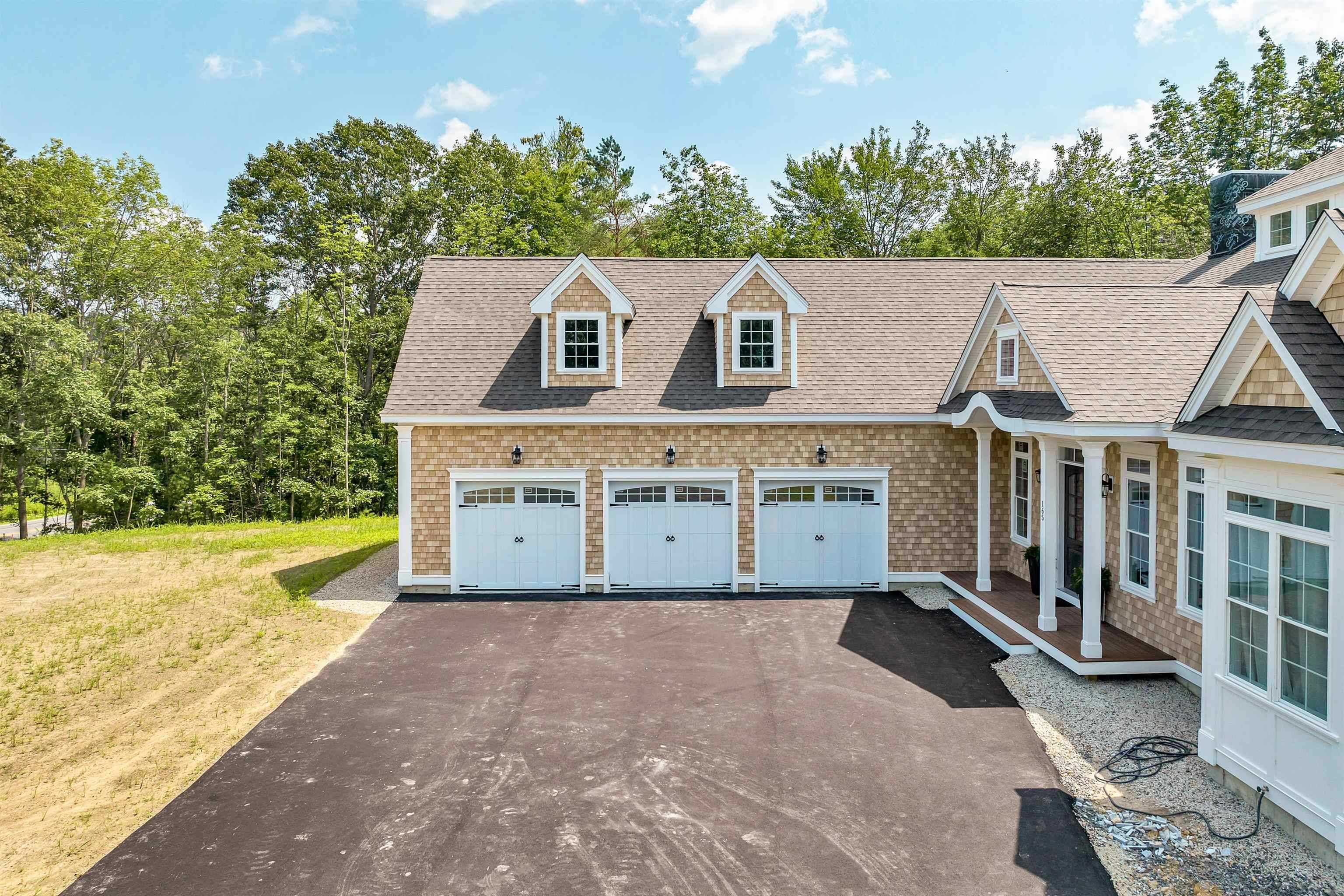 Dover, NH 03820,165 Gulf RD
