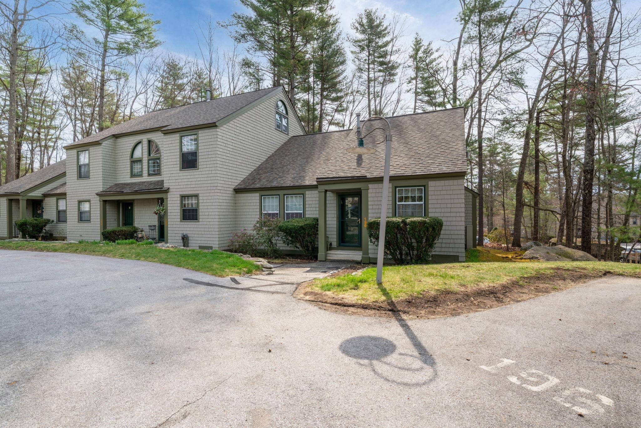 Hooksett, NH 03106,1465 Hooksett RD #196 Buckingham