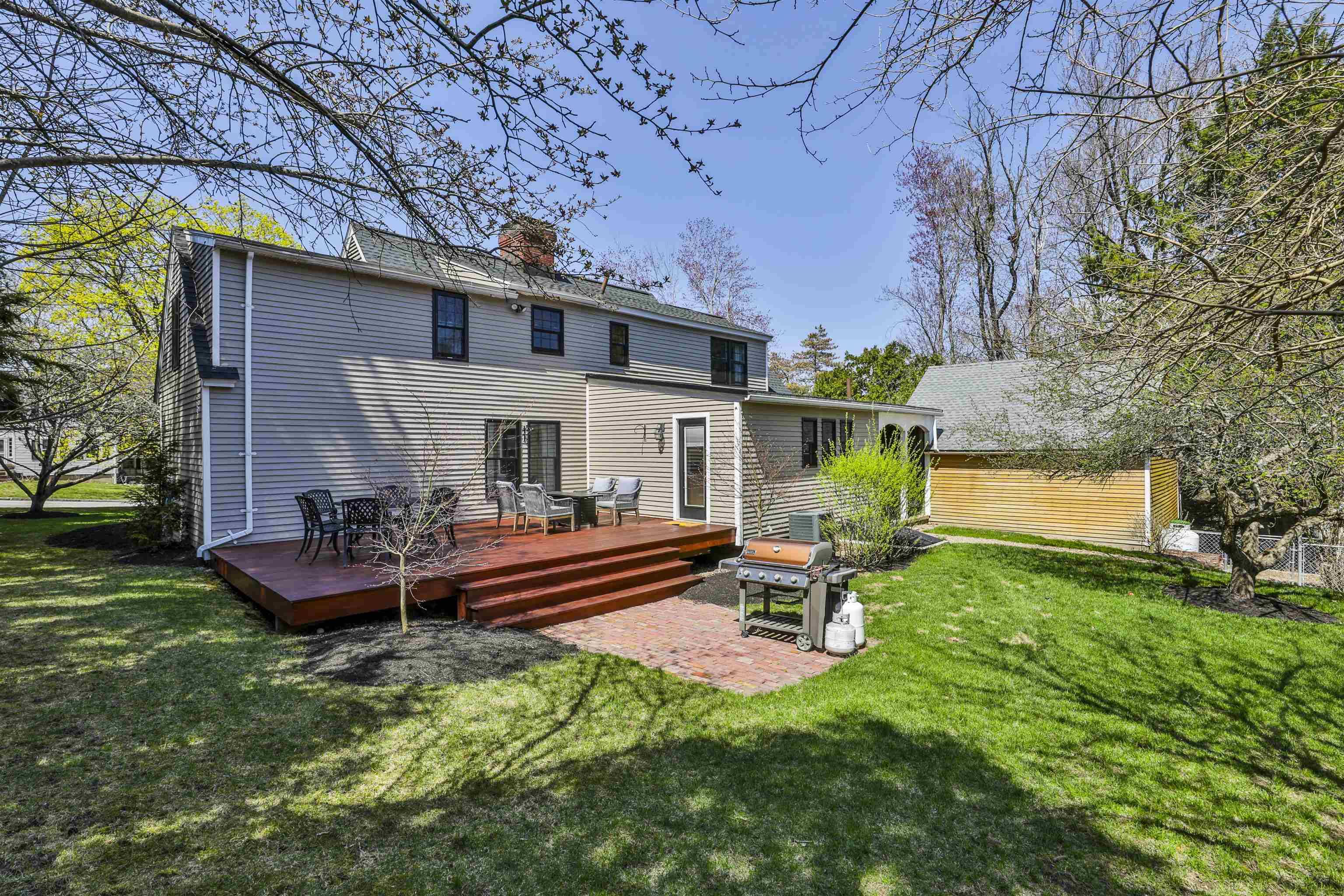Manchester, NH 03104,1311 Chestnut ST