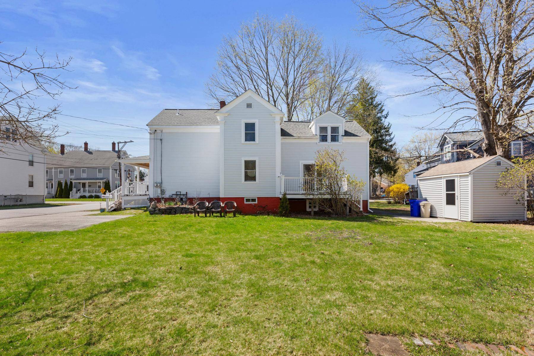 Exeter, NH 03833,8 River ST
