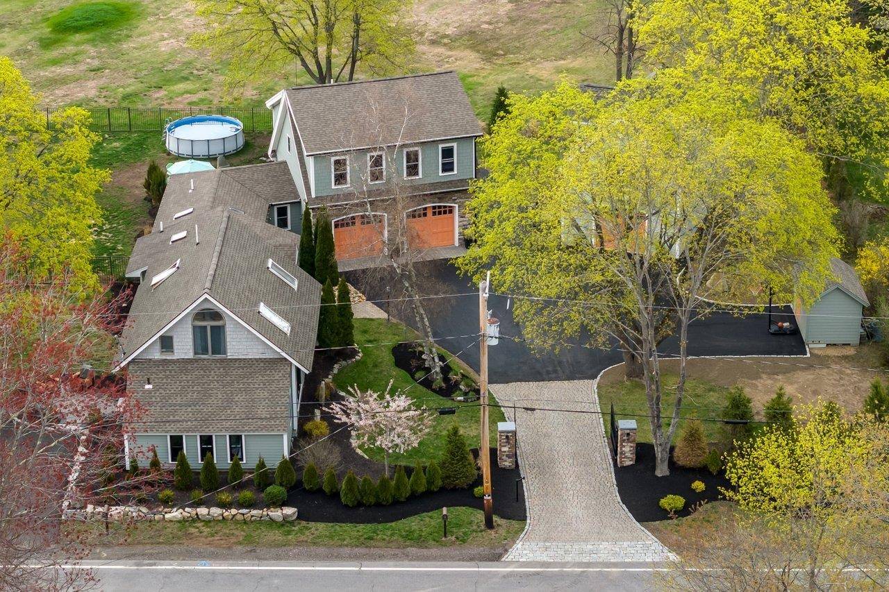 11 Post RD North Hampton, NH 03862