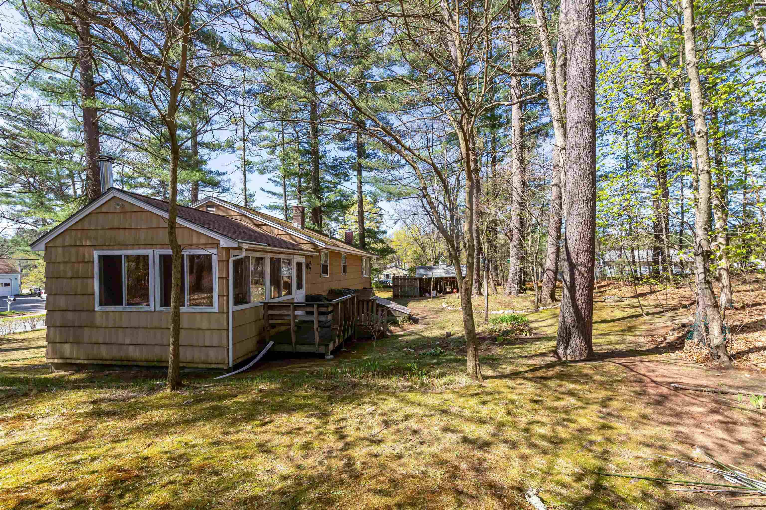 Merrimack, NH 03054,19 Turkey Hill RD