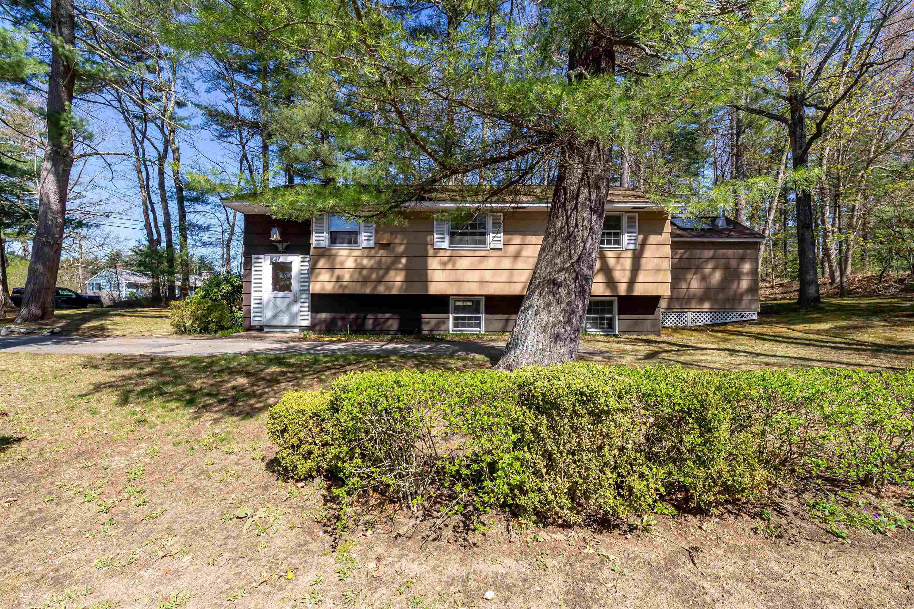 Merrimack, NH 03054,19 Turkey Hill RD