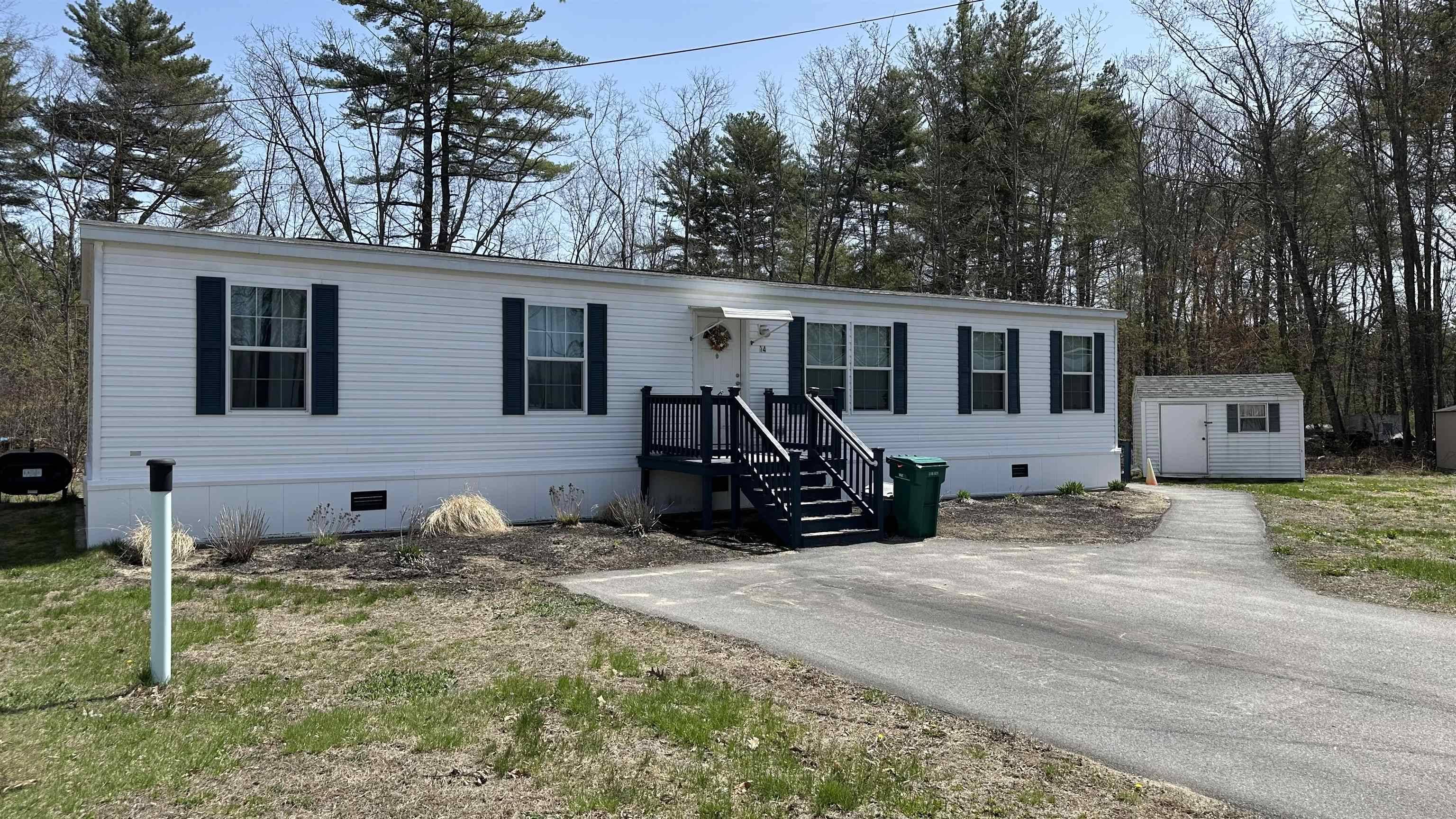 Rochester, NH 03867,14 Clayton AVE