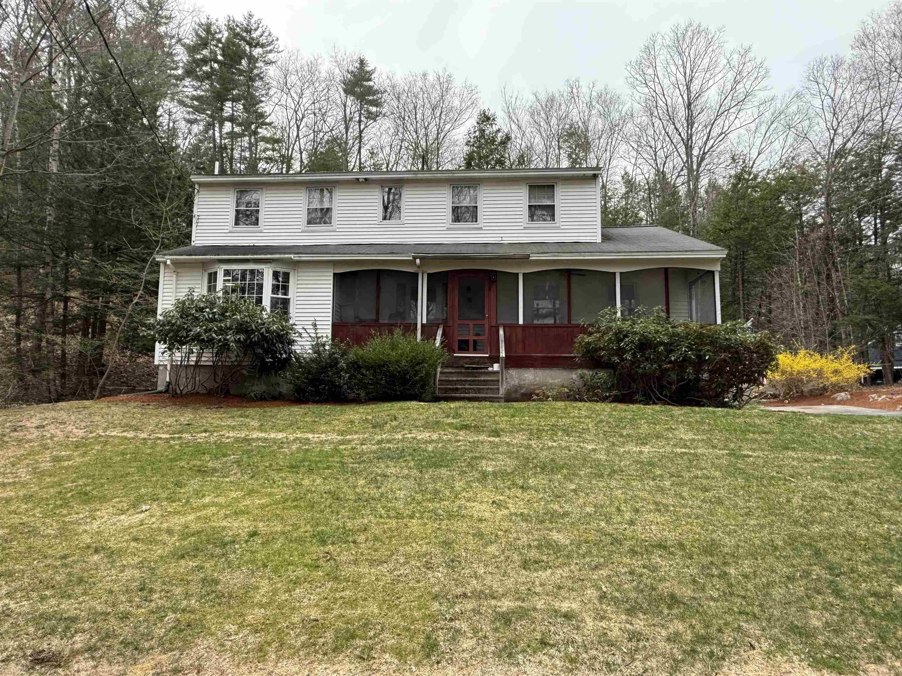 Amherst, NH 03031,12 Nathaniel DR