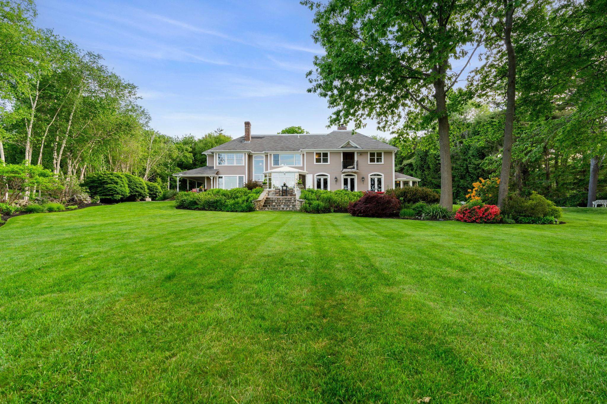 Rye, NH 03870,6 Wildwood LN