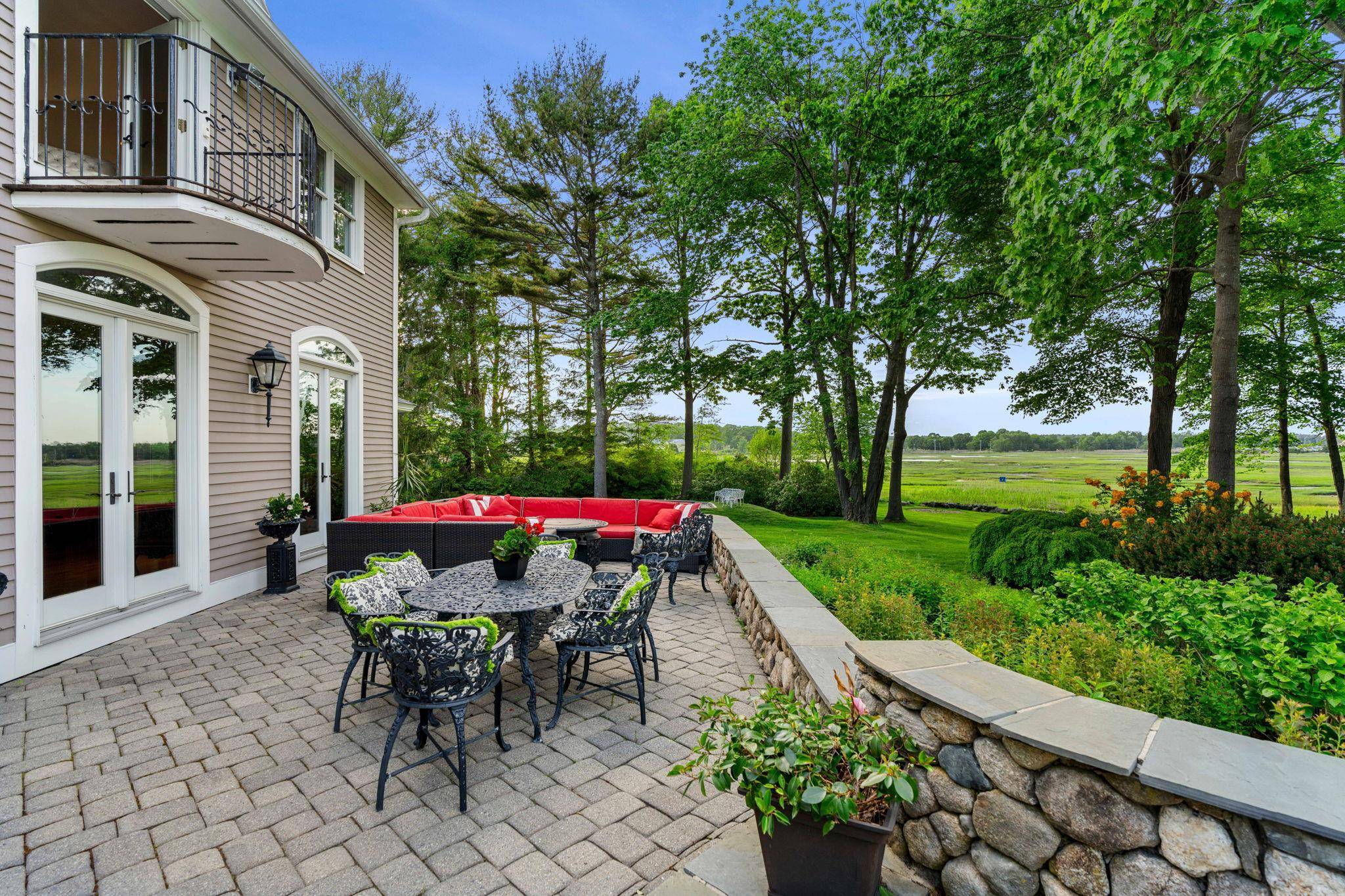 6 Wildwood LN Rye, NH 03870