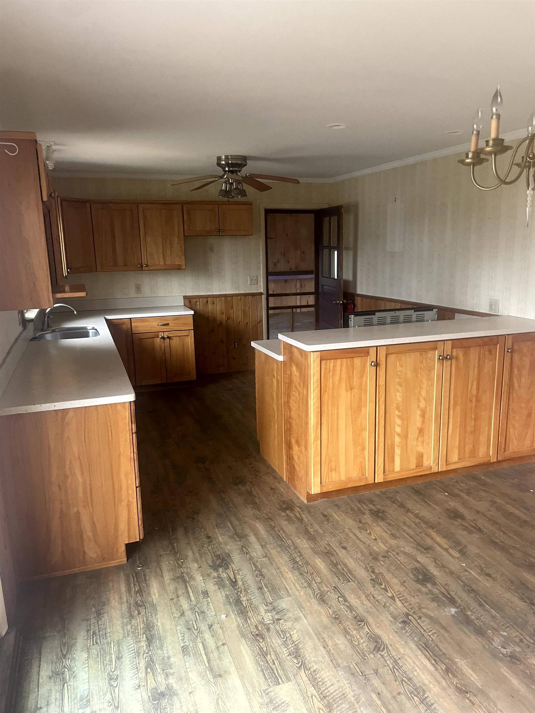 Montpelier, VT 05602-8443,228 Grandview TER