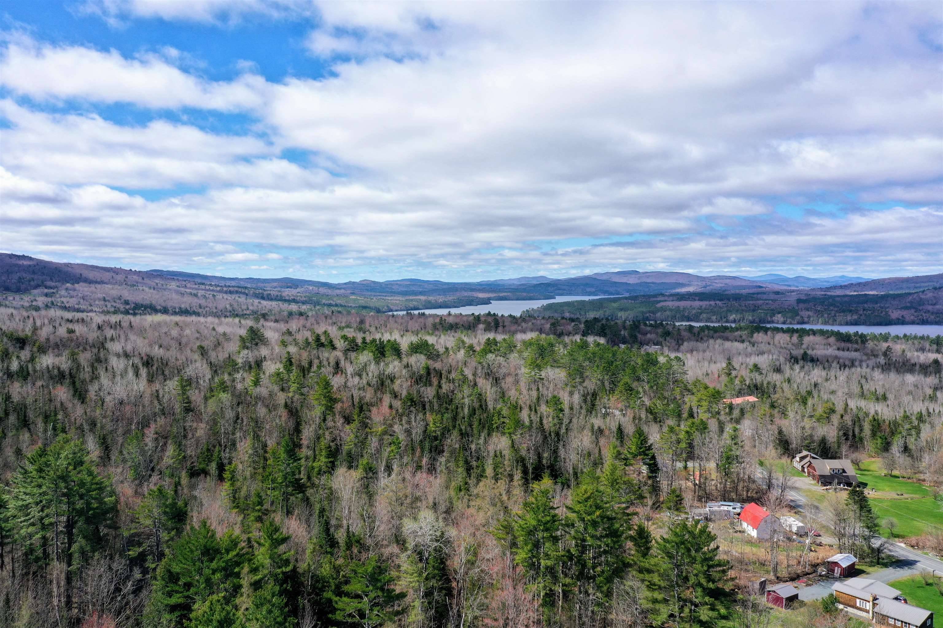 Littleton, NH 03561,27 Fernes WAY