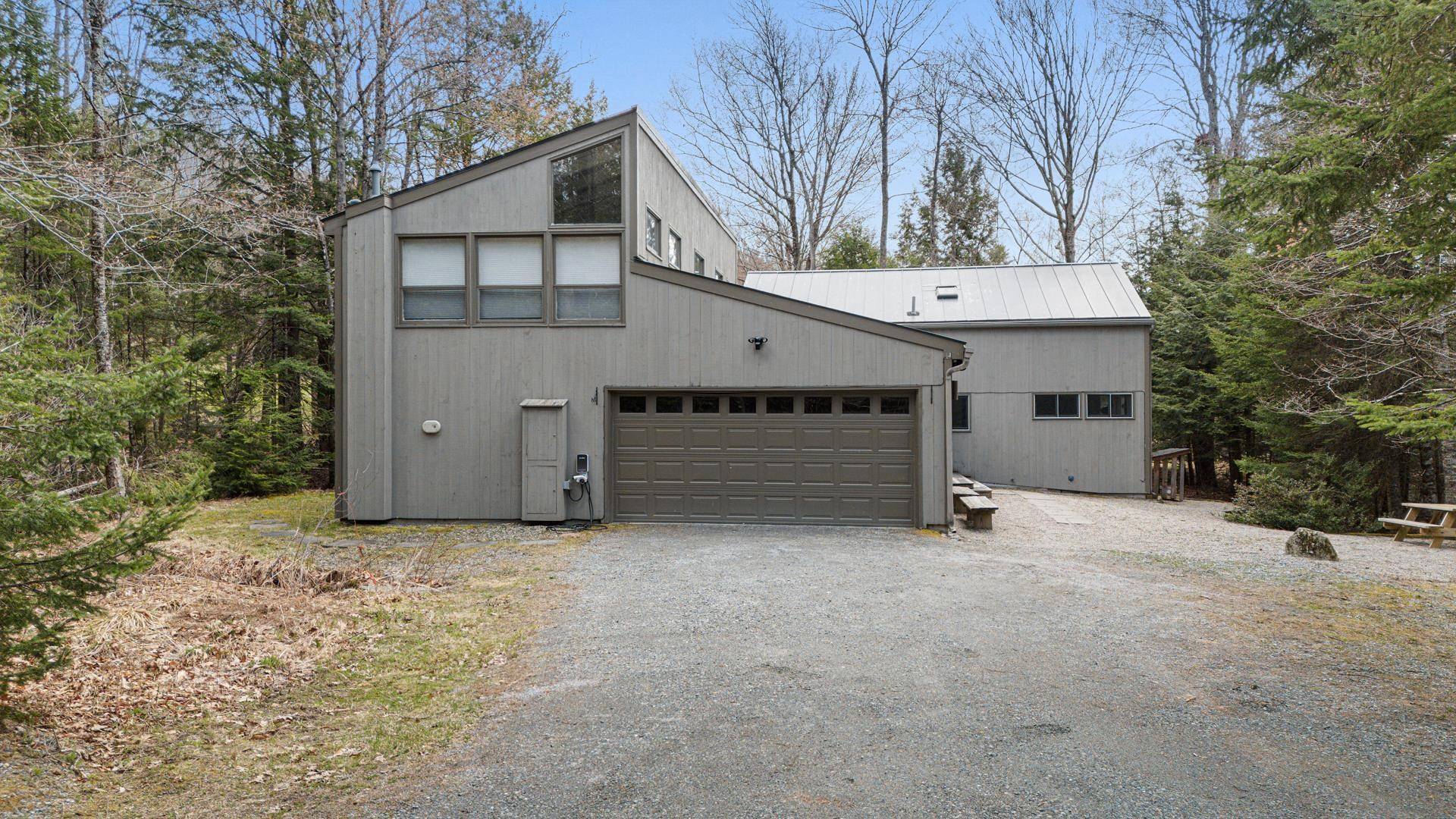 Grantham, NH 03753,27 Eagle DR