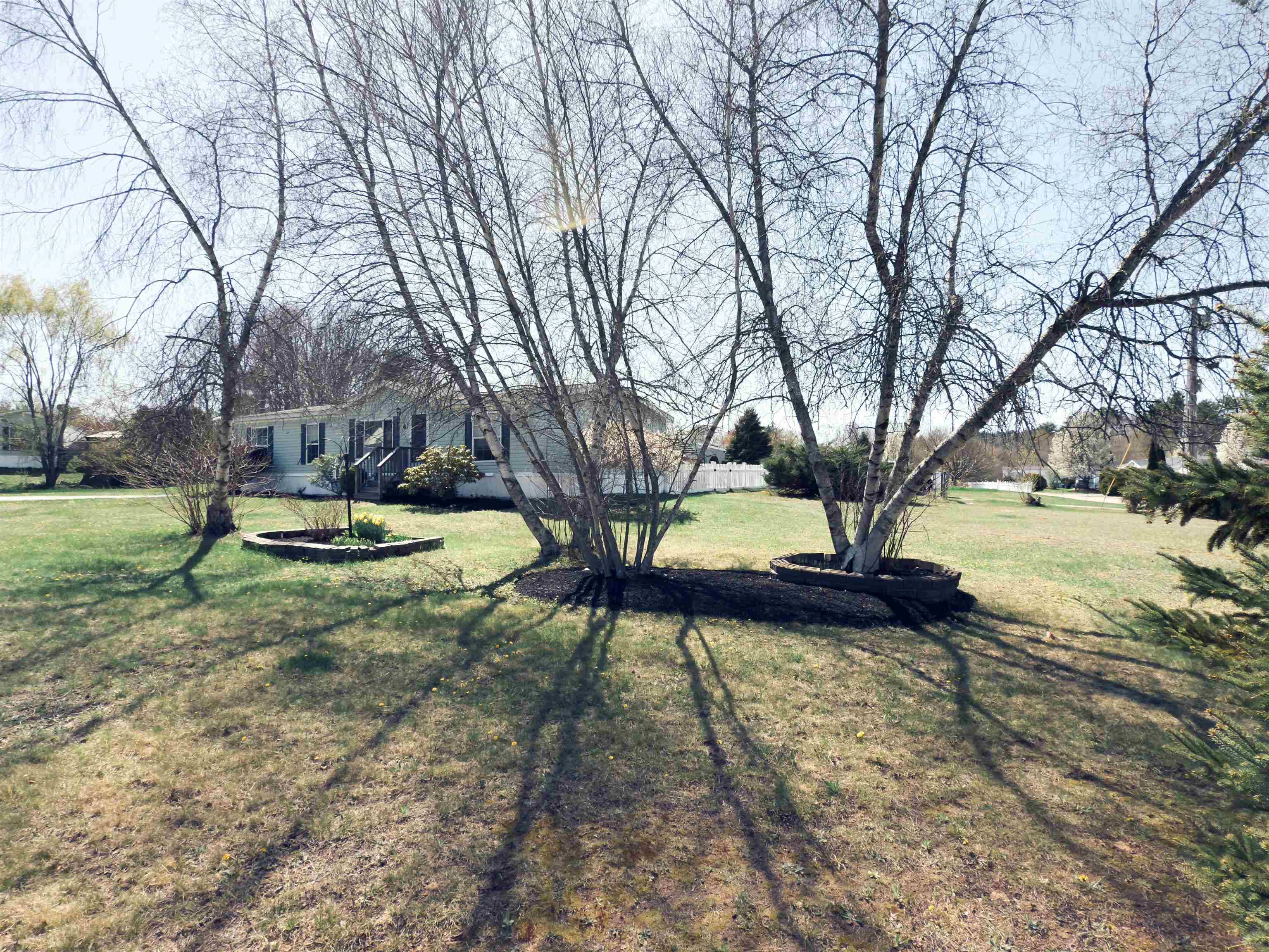 Raymond, NH 03077,8 Cammett DR