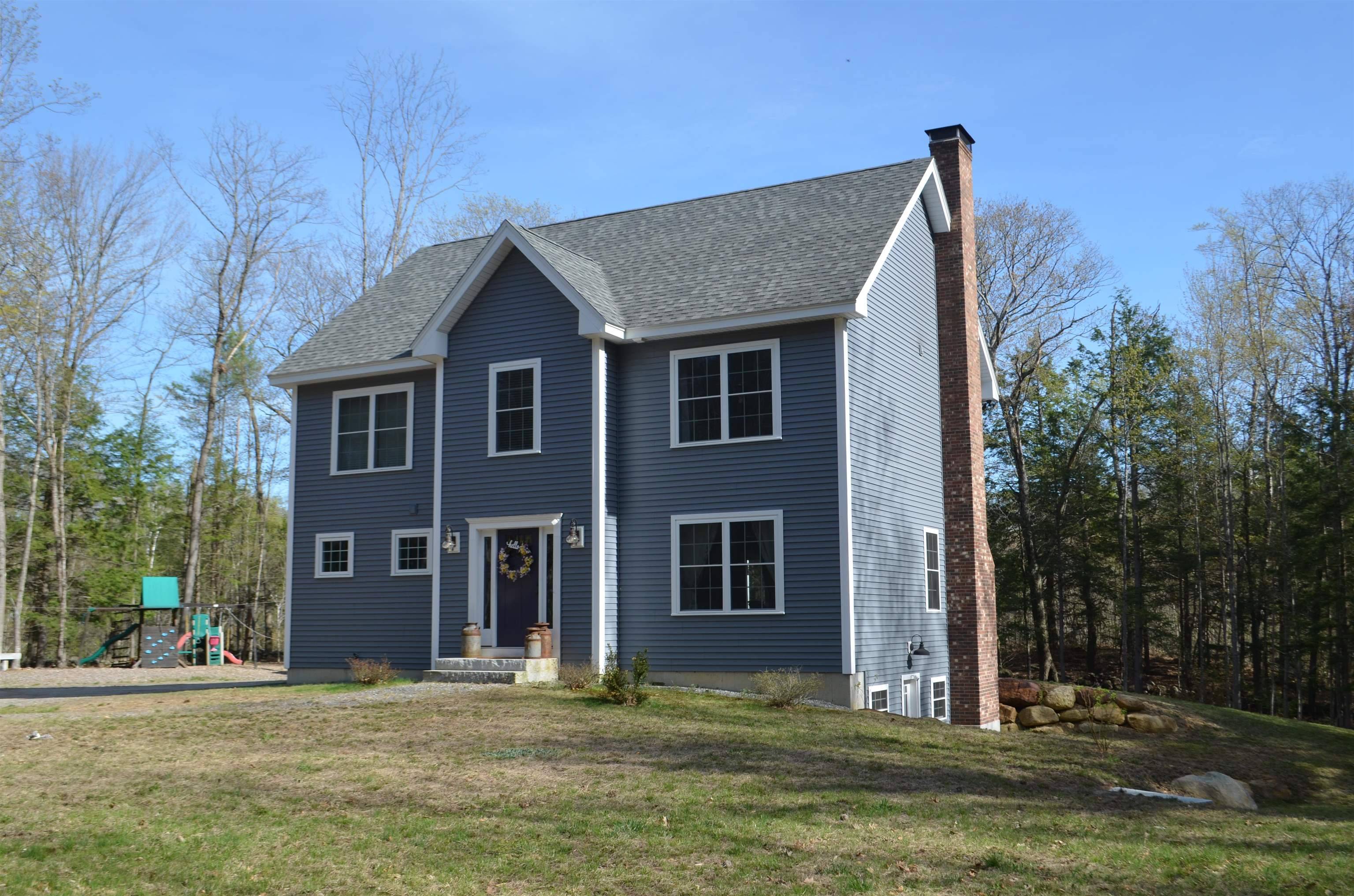 Weare, NH 03281,19 Shady Hill RD