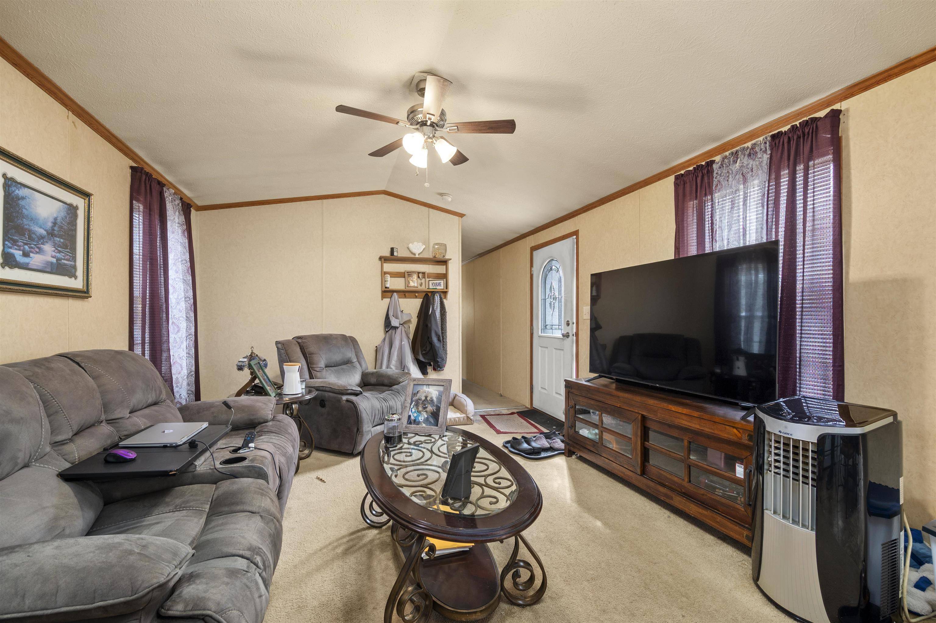 15 Trailer AVE Conway, NH 03818