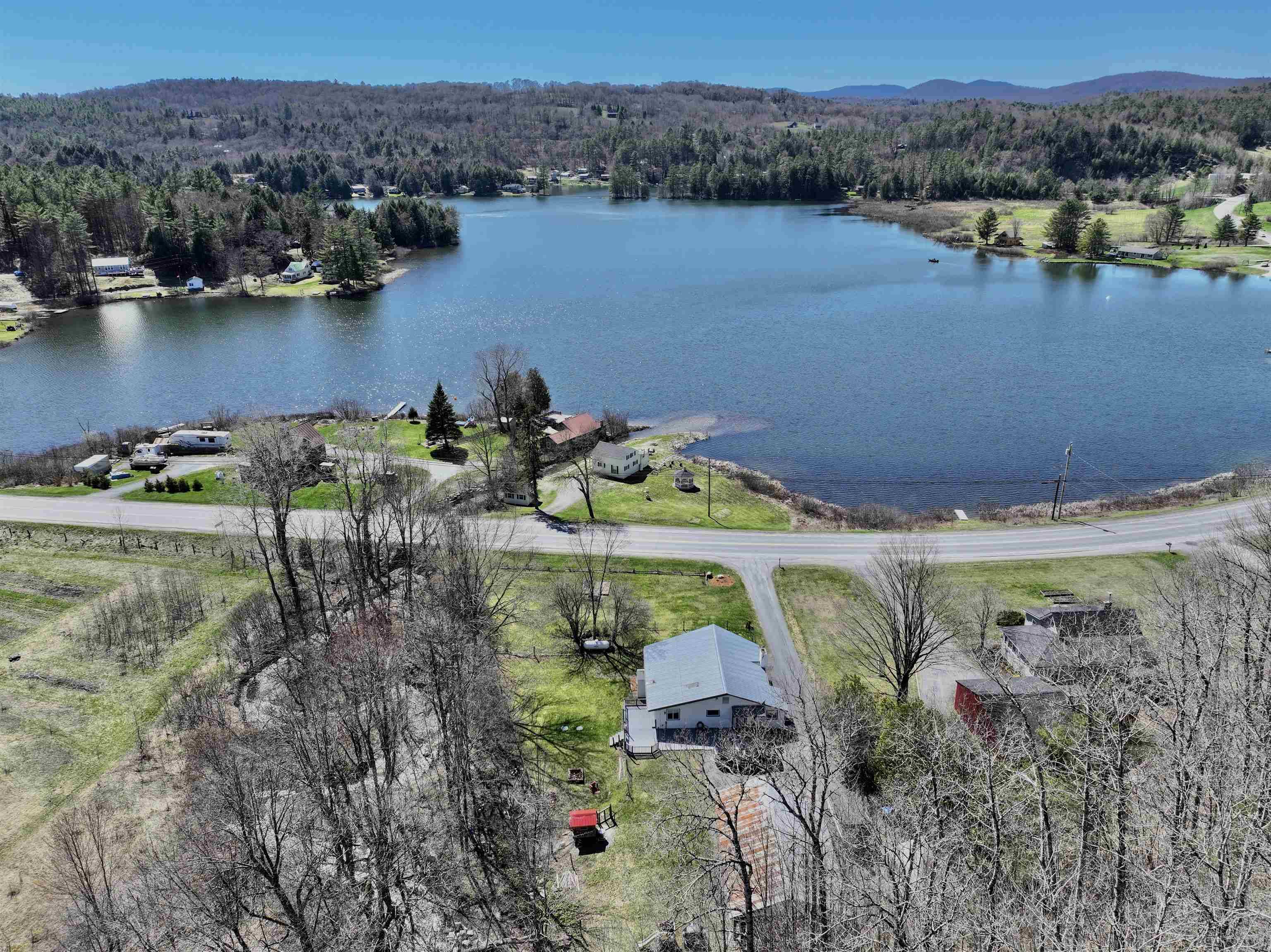 Woodbury, VT 05681,694 VT Route 14
