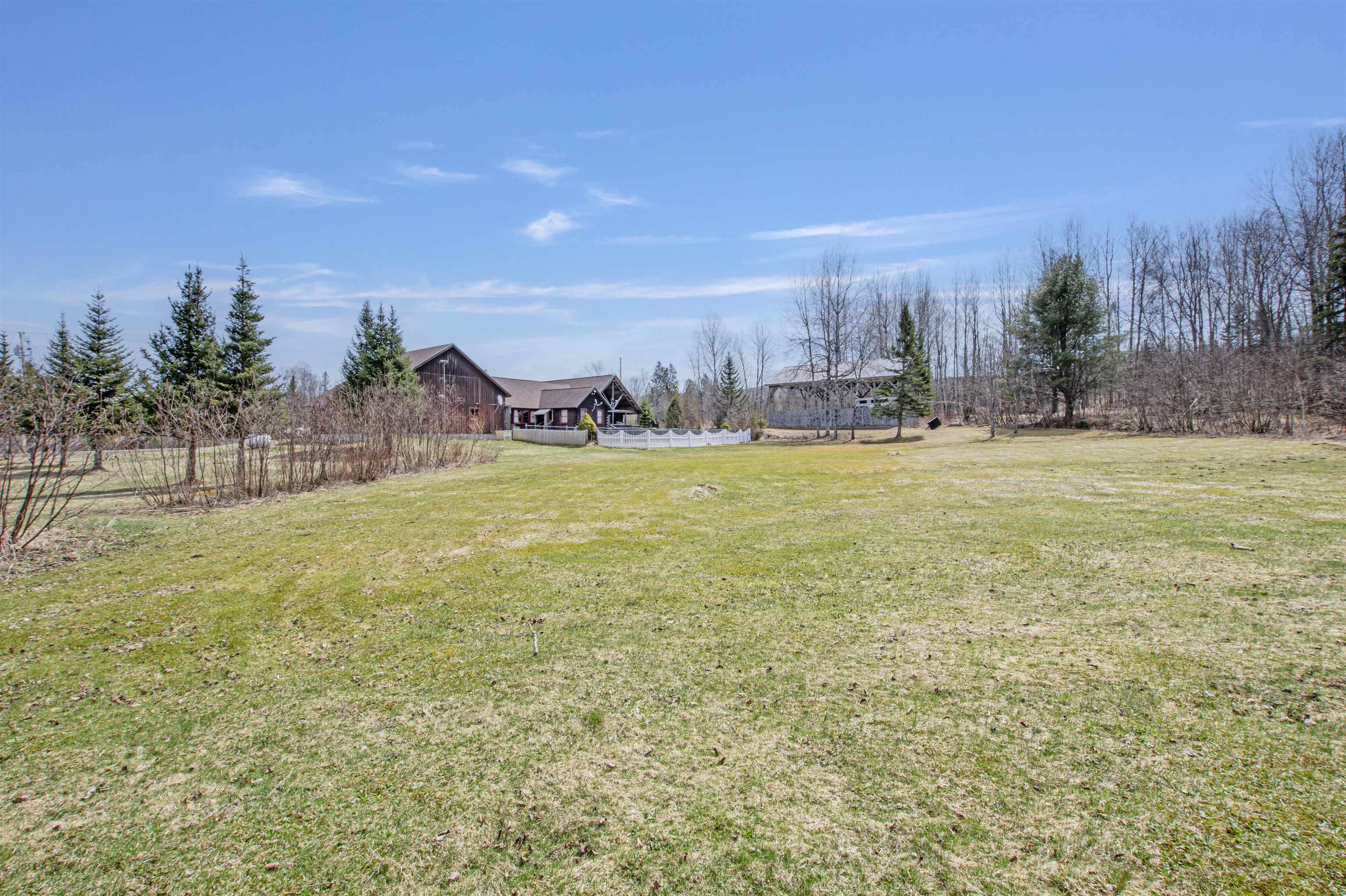 Canaan, VT 05903,146 Claybrook RD
