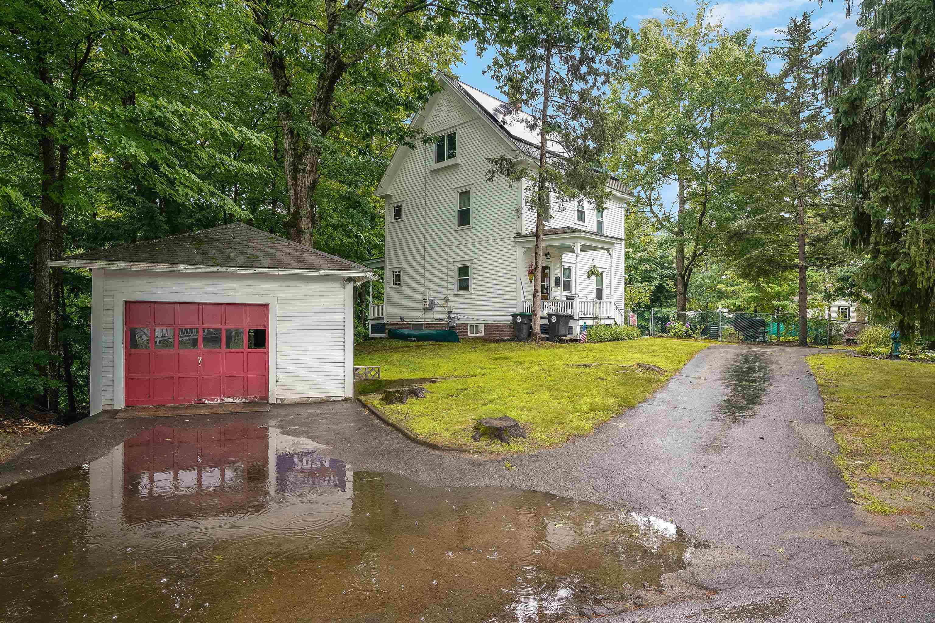 Franklin, NH 03235,149 Victory DR