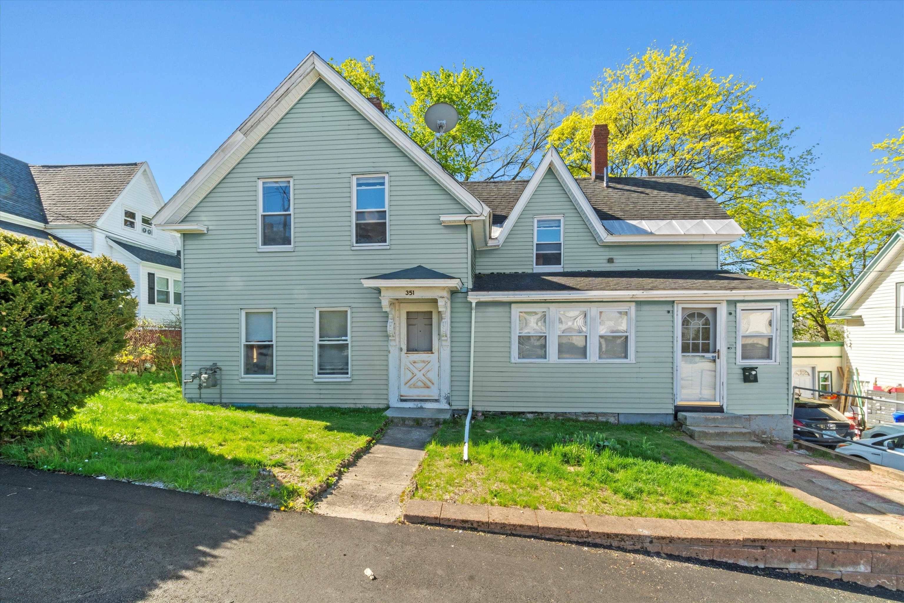 Manchester, NH 03103,351 Laurel ST