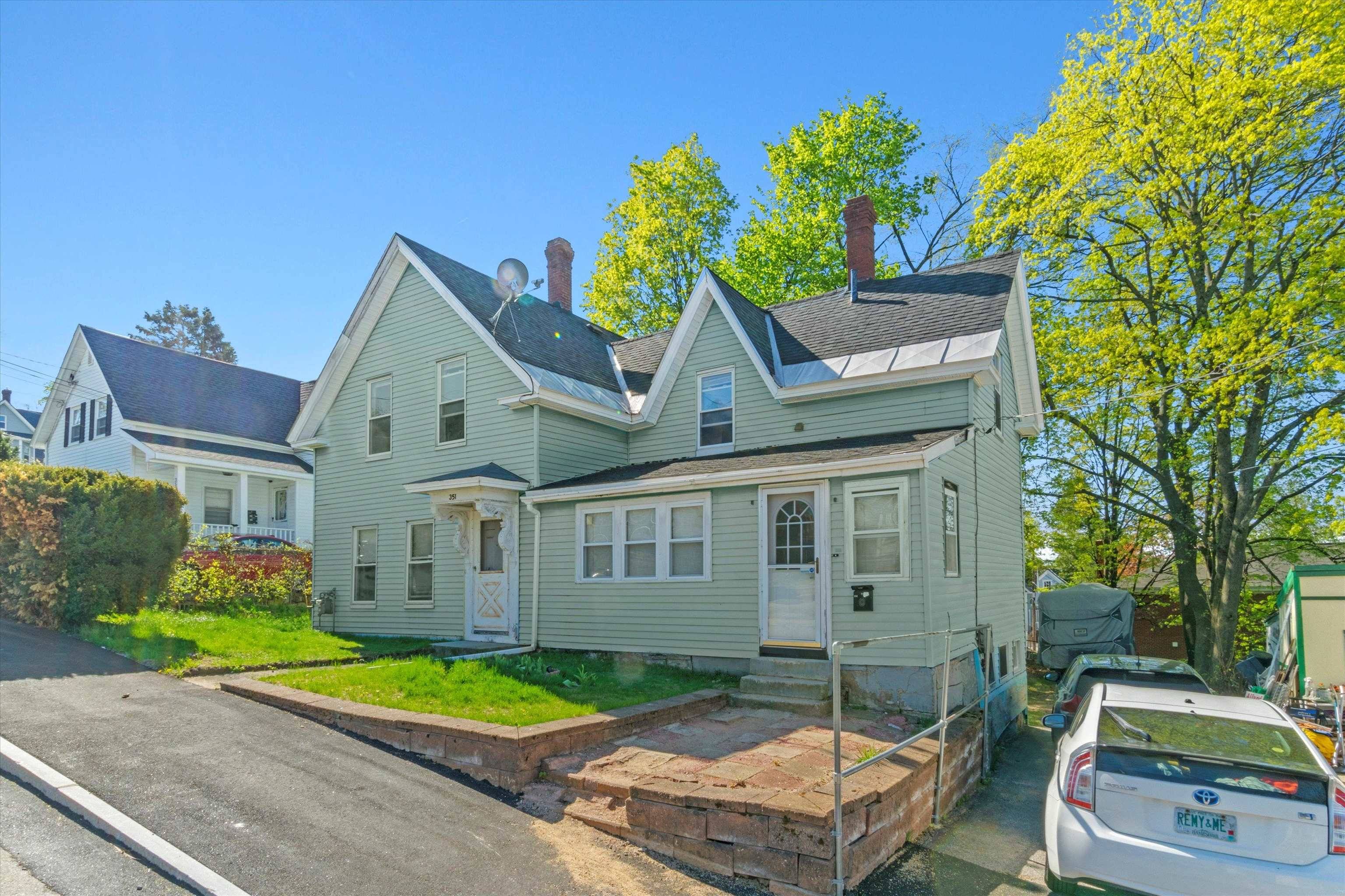 Manchester, NH 03103,351 Laurel ST