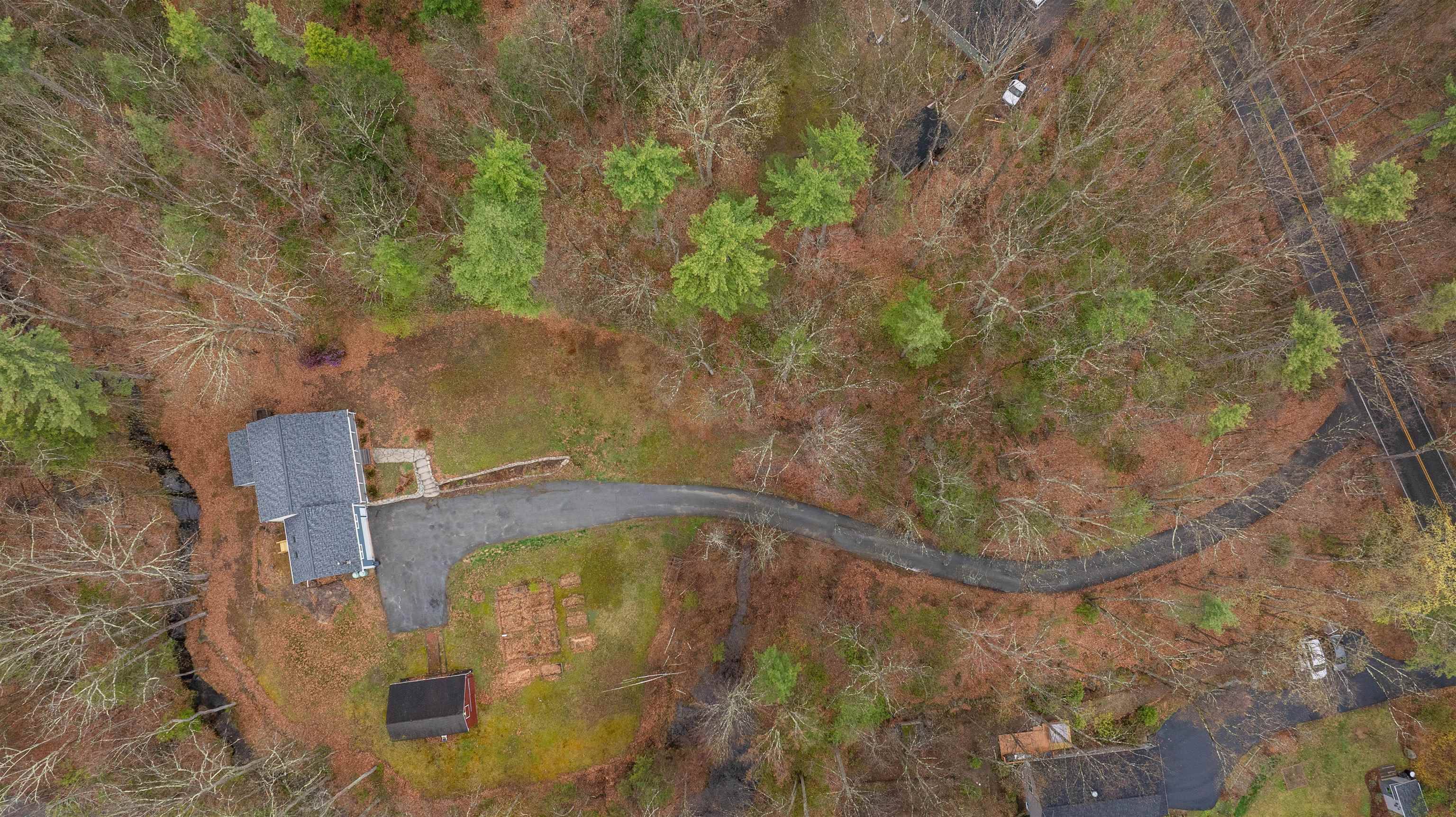 Milford, NH 03055,8 Mcgettigan RD