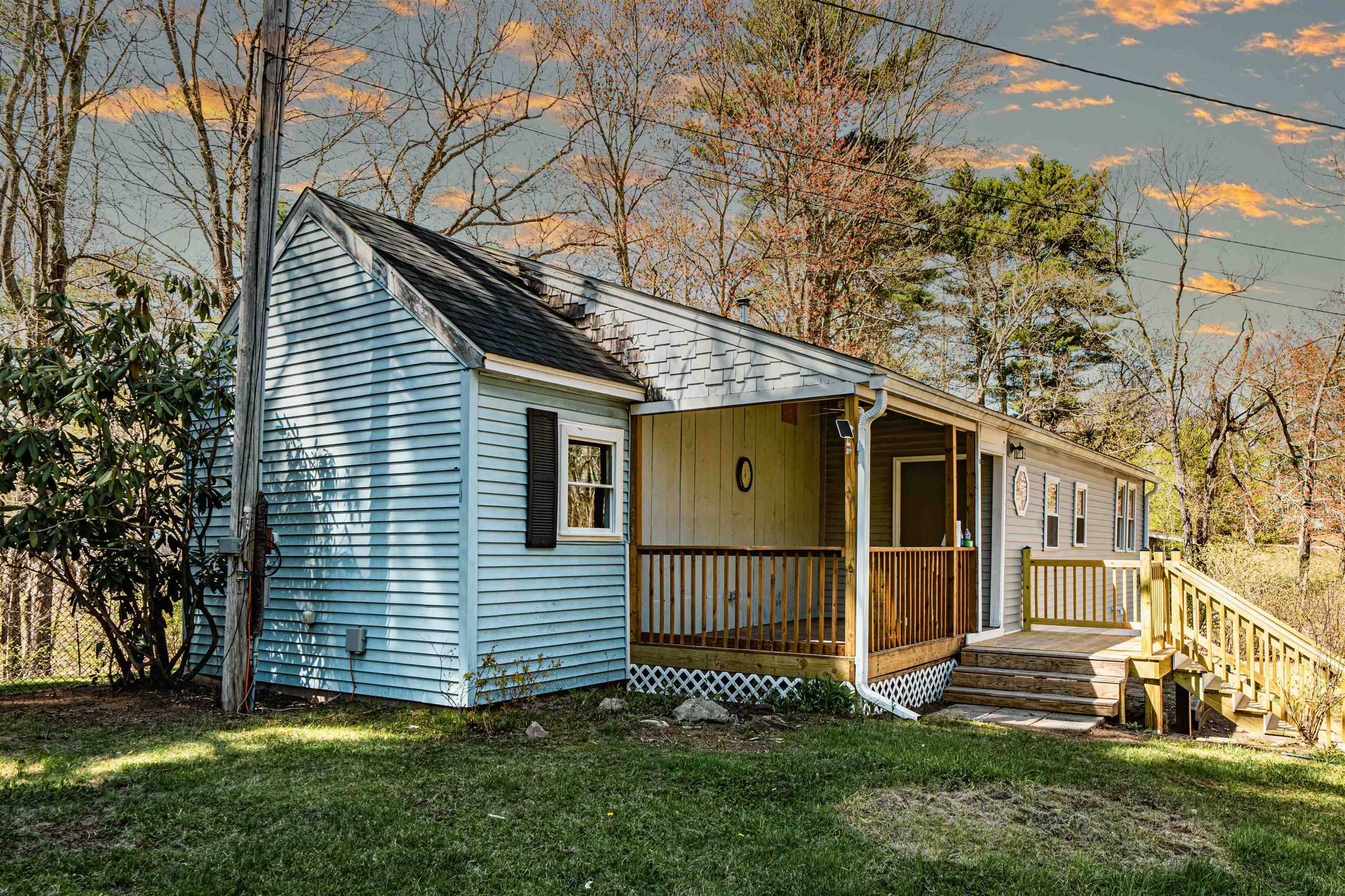 Raymond, NH 03077,37 Lisa AVE
