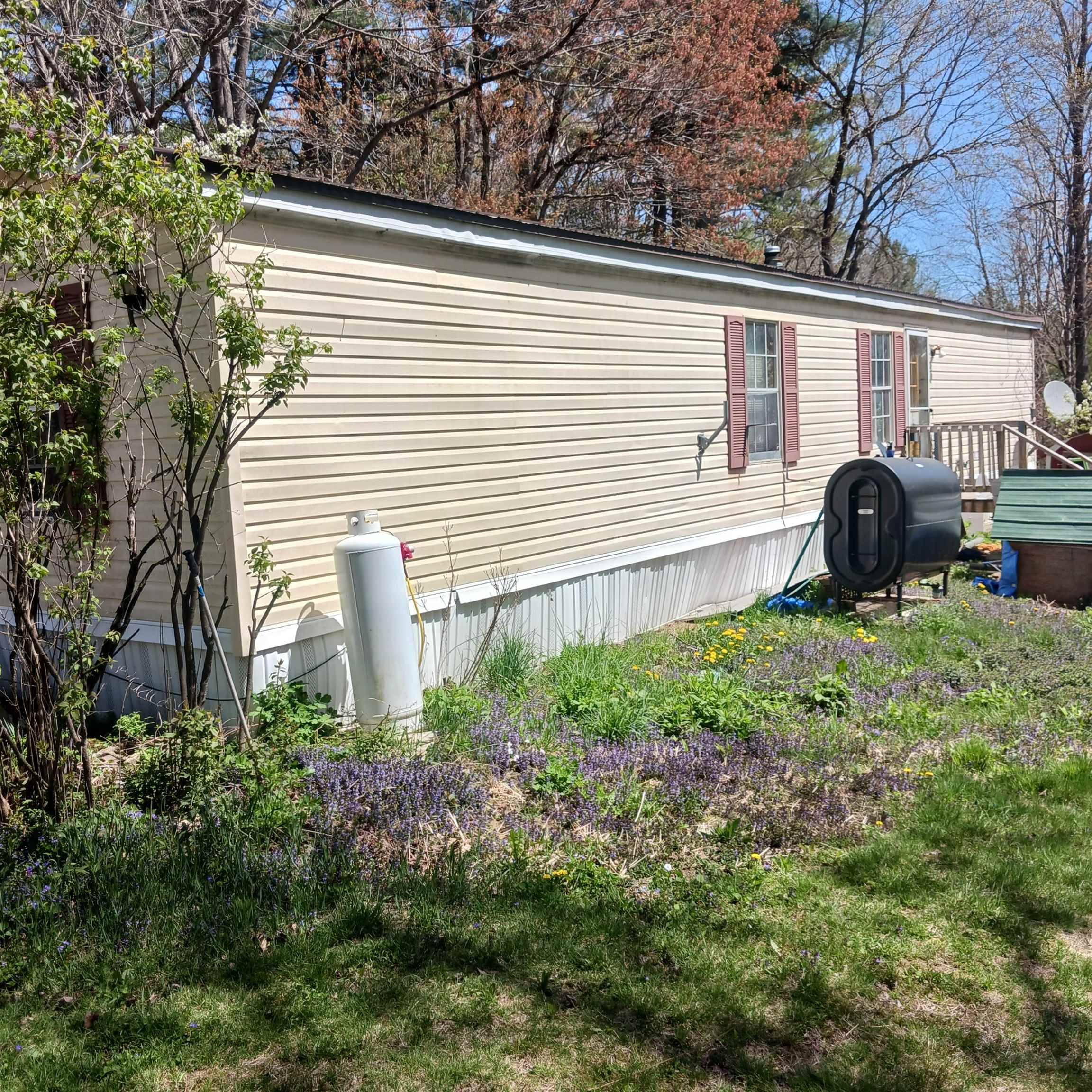 Hinsdale, NH 03451,150 Oxbow RD