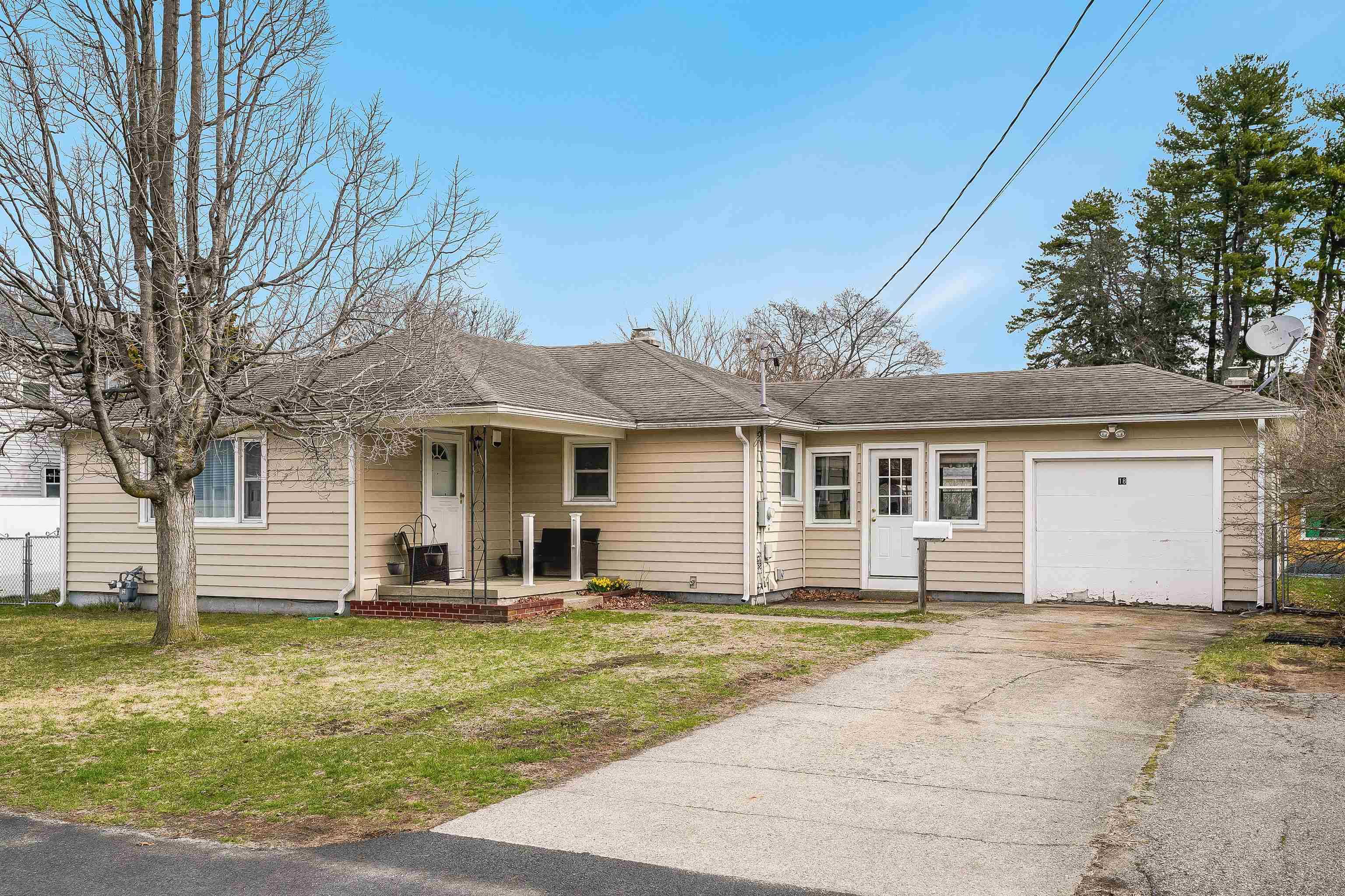 Nashua, NH 03060,18 Hatch ST