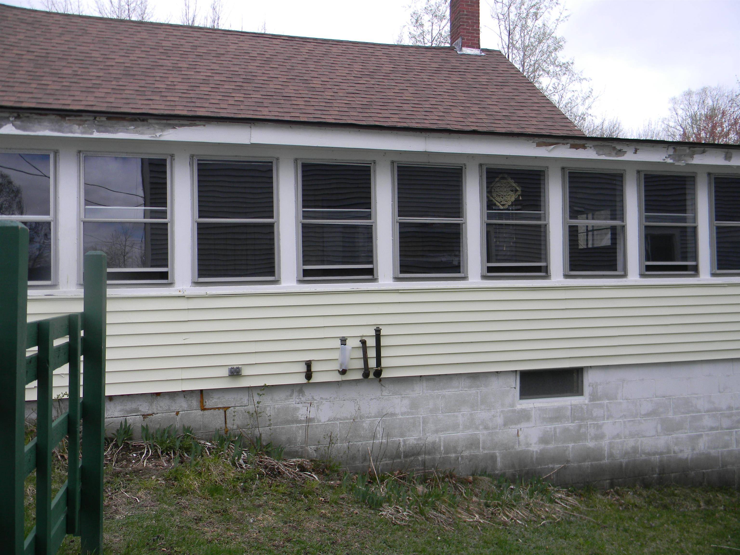 Northumberland, NH 03582,8 First ST