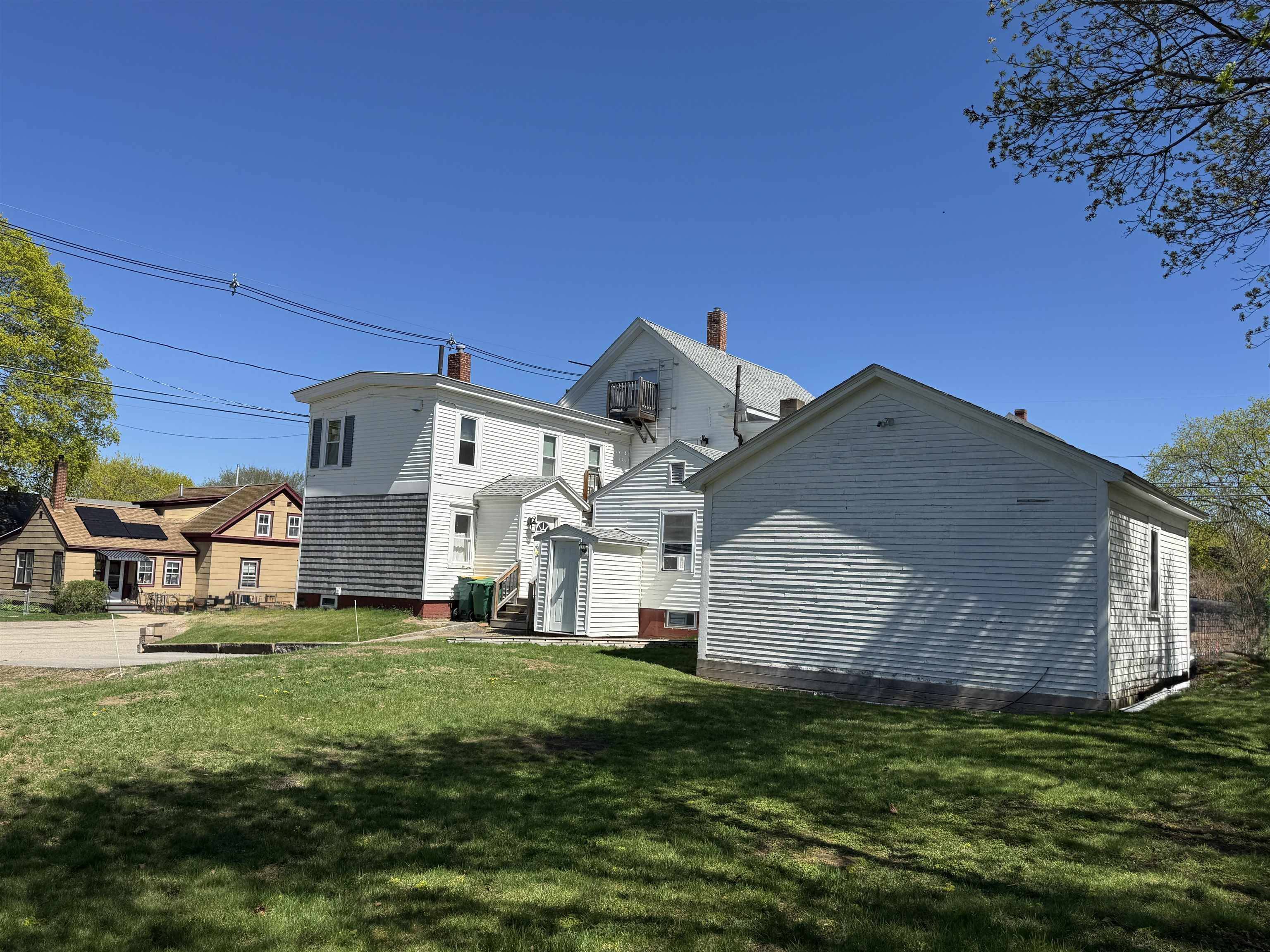 Rochester, NH 03867,39 Chestnut ST