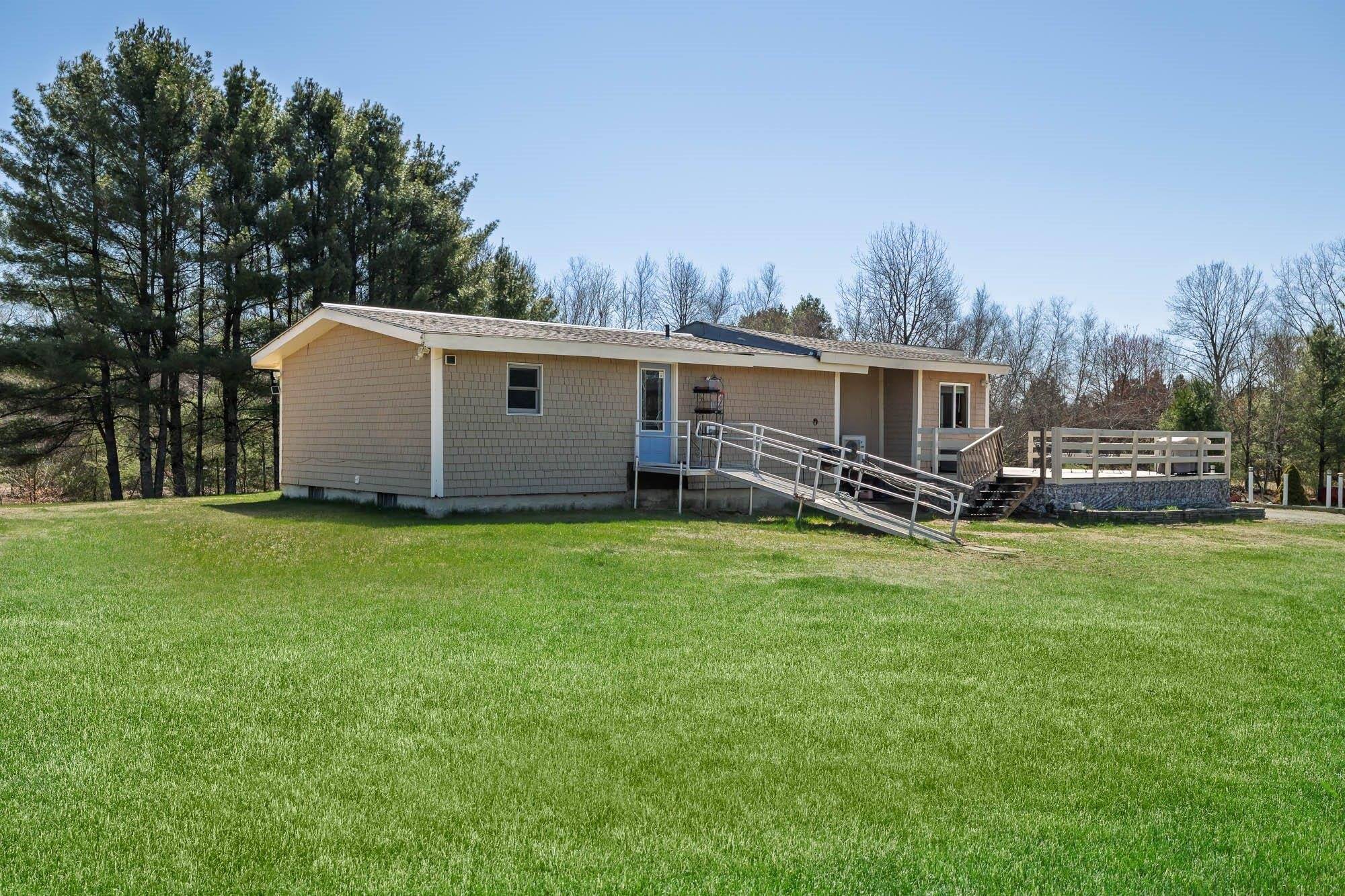 Milton, VT 05468,179 Murray AVE
