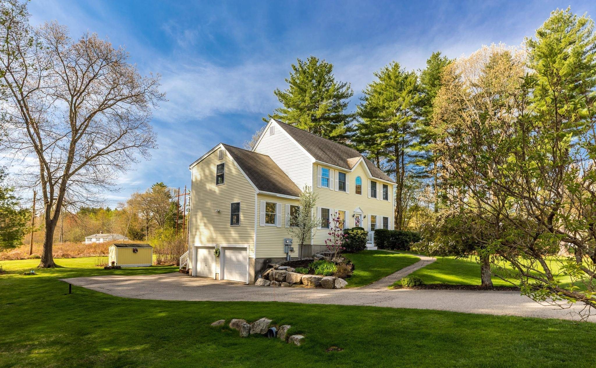 Greenland, NH 03840,16 Grove ST