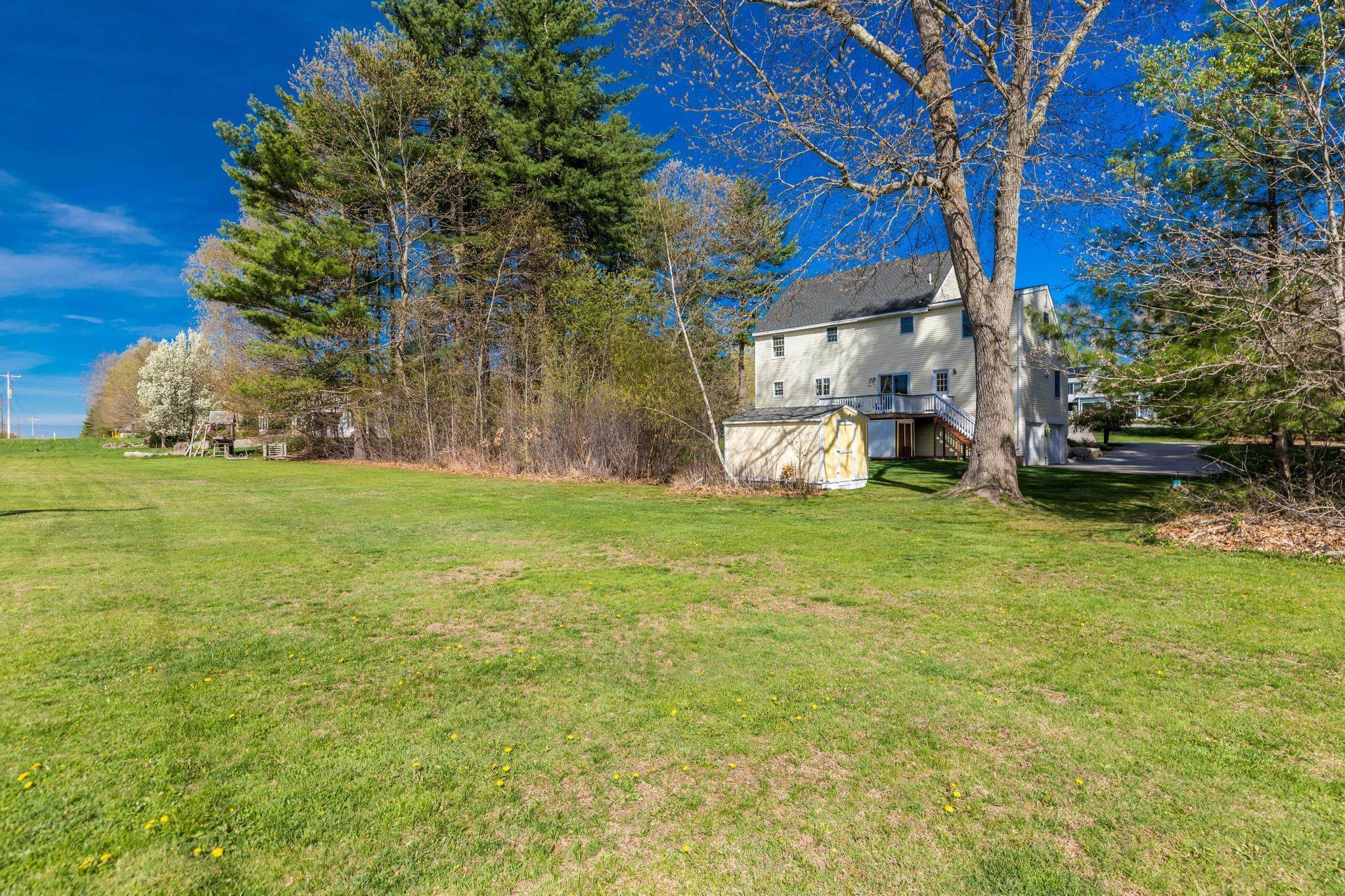 Greenland, NH 03840,16 Grove ST