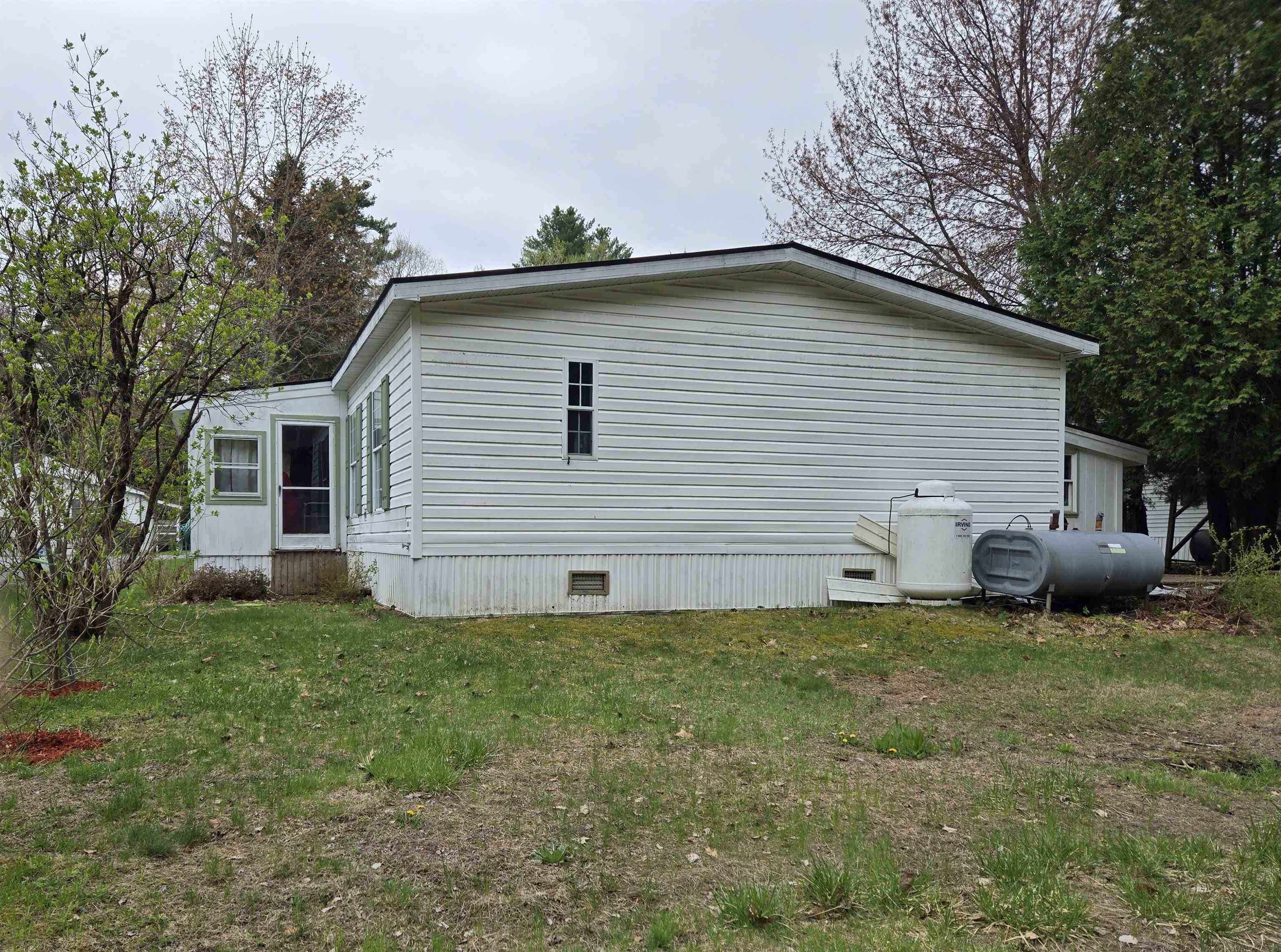 Hartford, VT 05091,133 Willow CIR