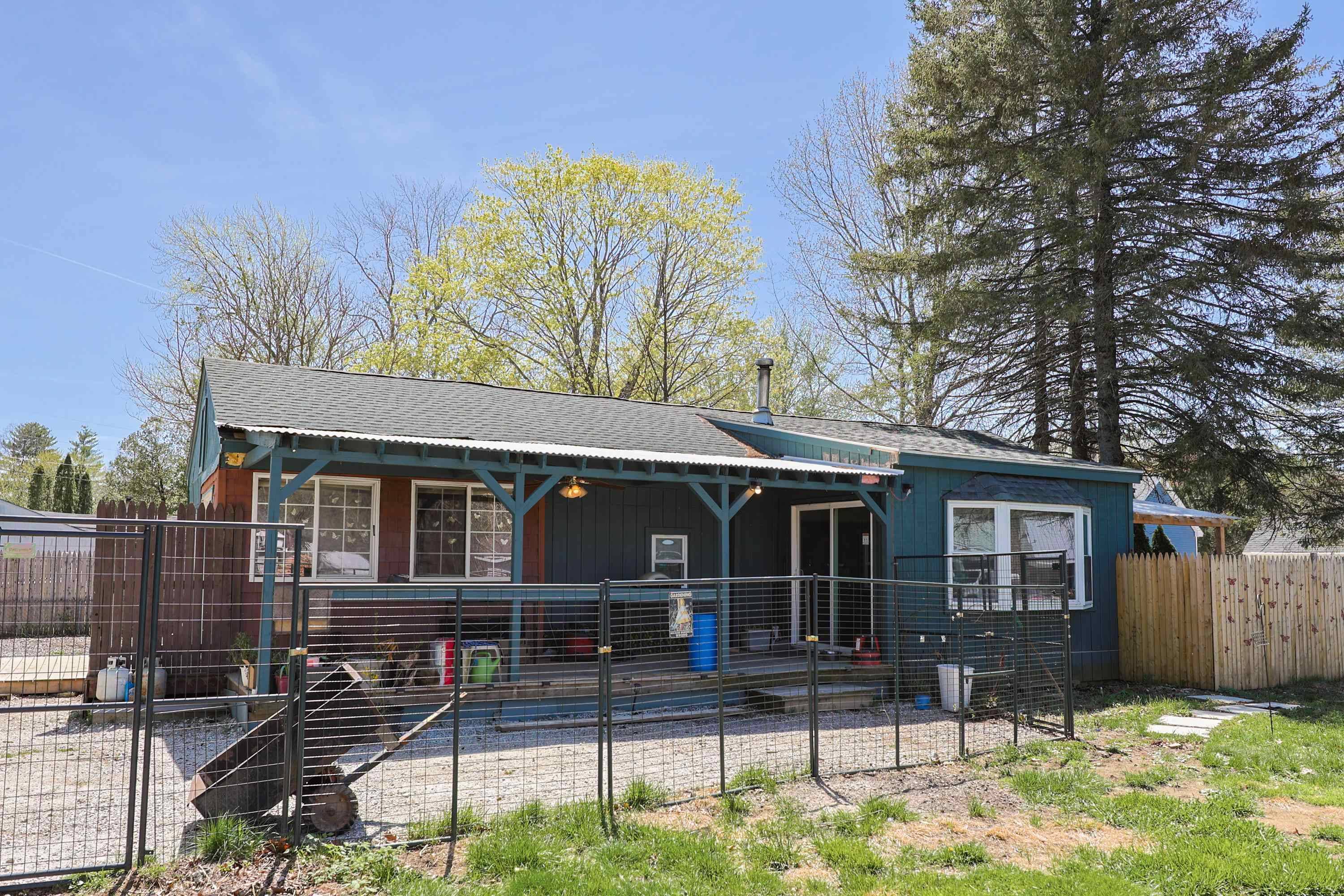 Raymond, NH 03077,26 Evelyn AVE