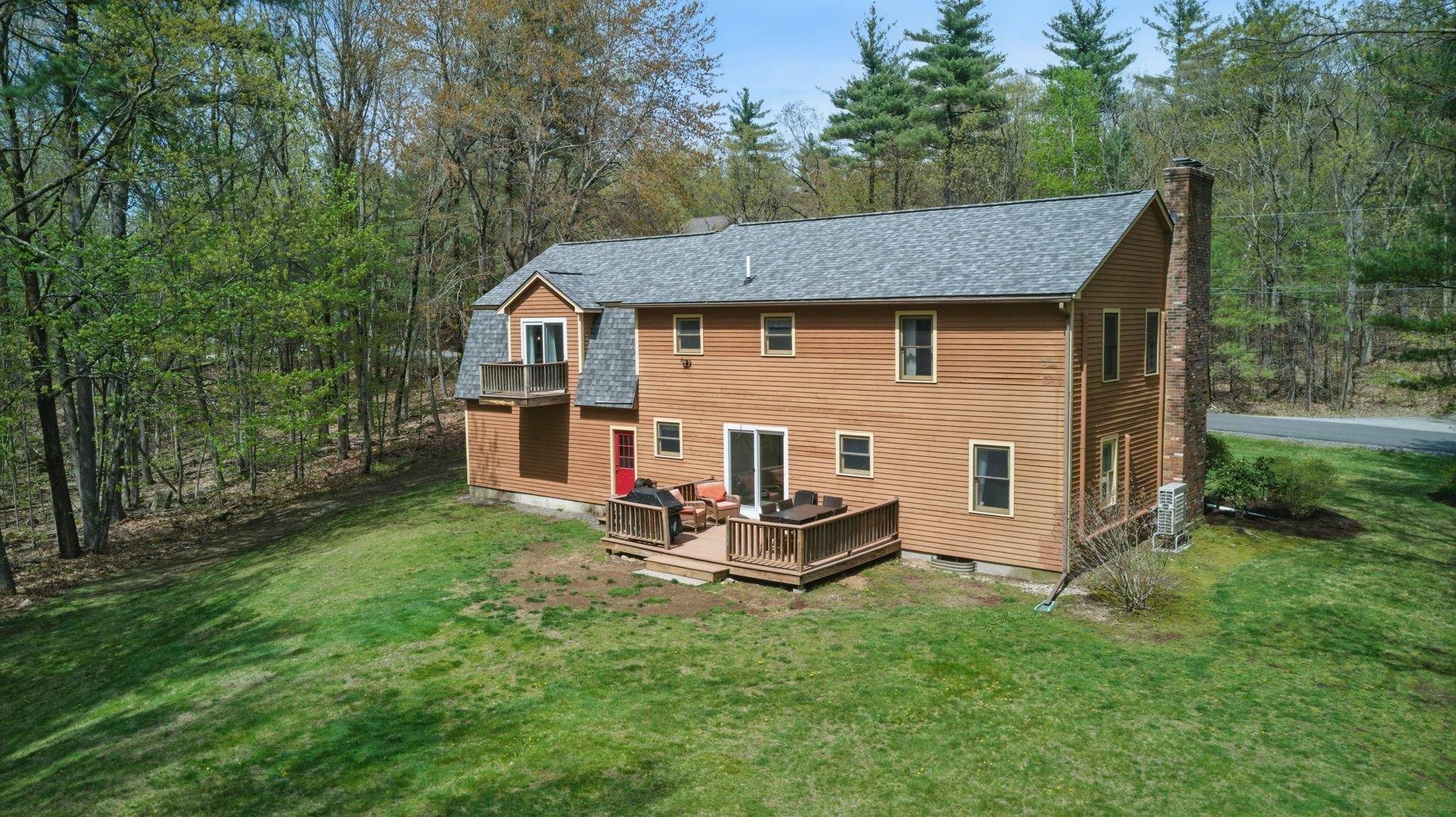 Brookline, NH 03033,9 Kodiak RD