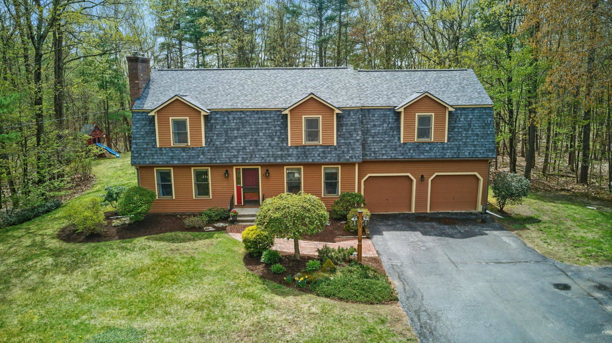 Brookline, NH 03033,9 Kodiak RD