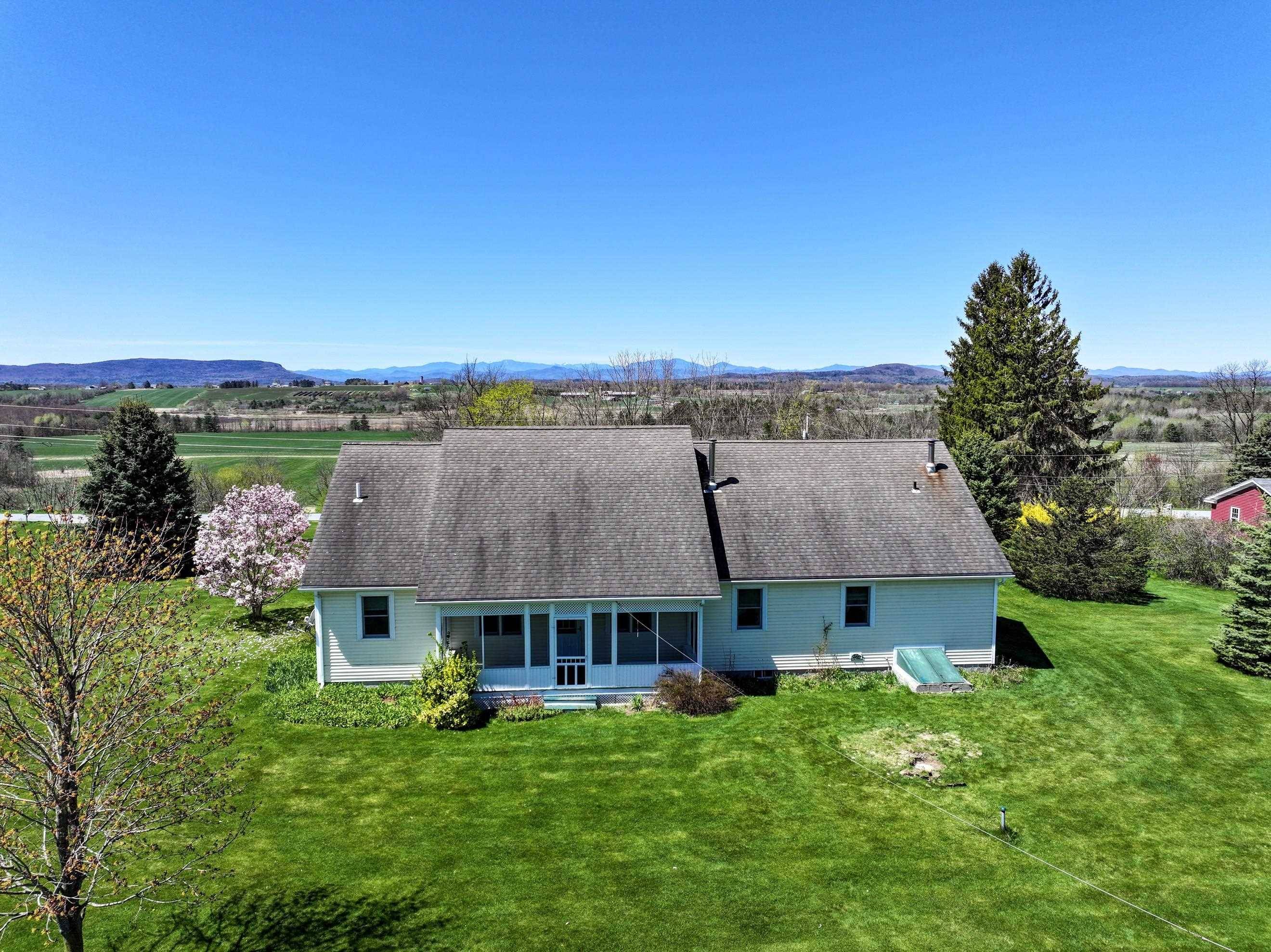 New Haven, VT 05472,1689 South ST