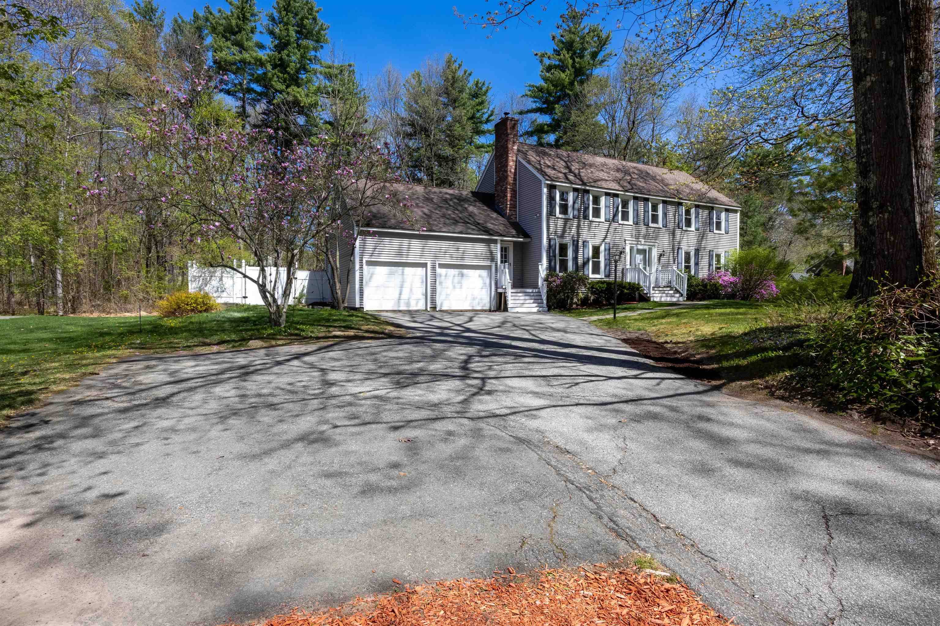 Derry, NH 03038,106 Warner Hill RD