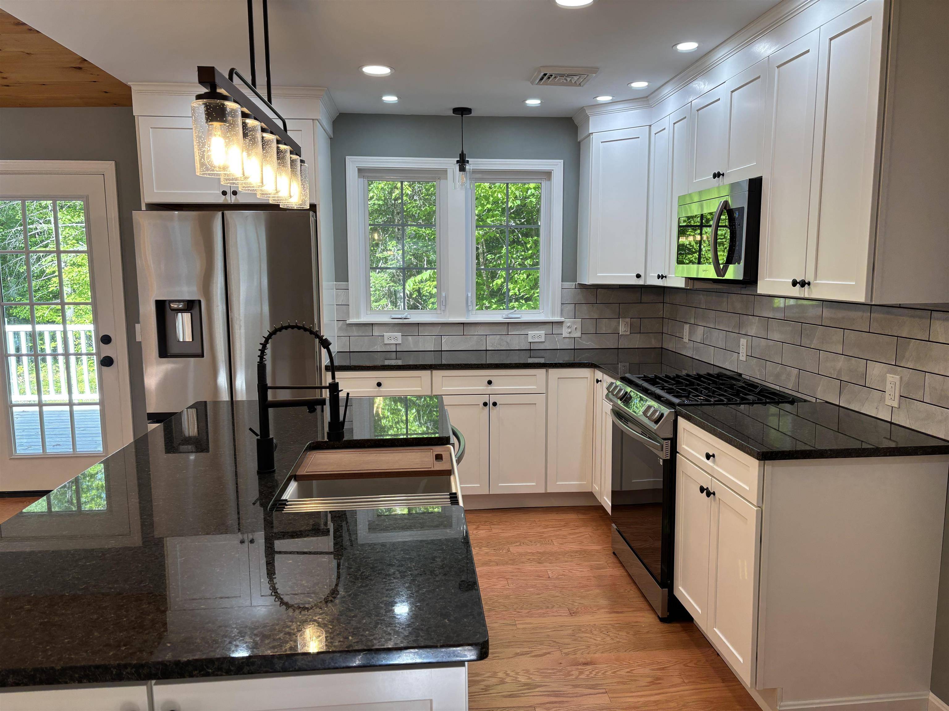 97 Old Goshen RD Conway, NH 03818