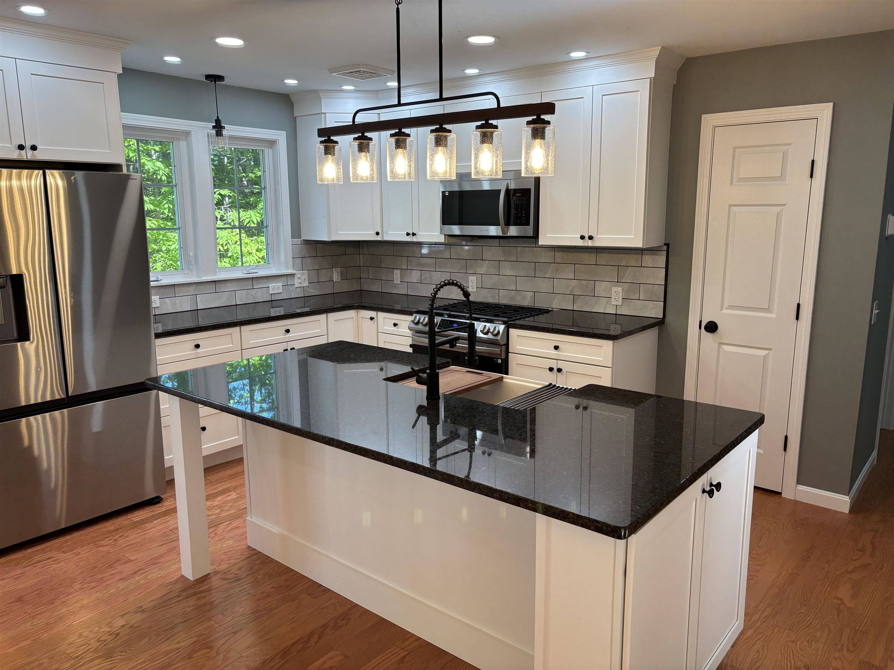 97 Old Goshen RD Conway, NH 03818