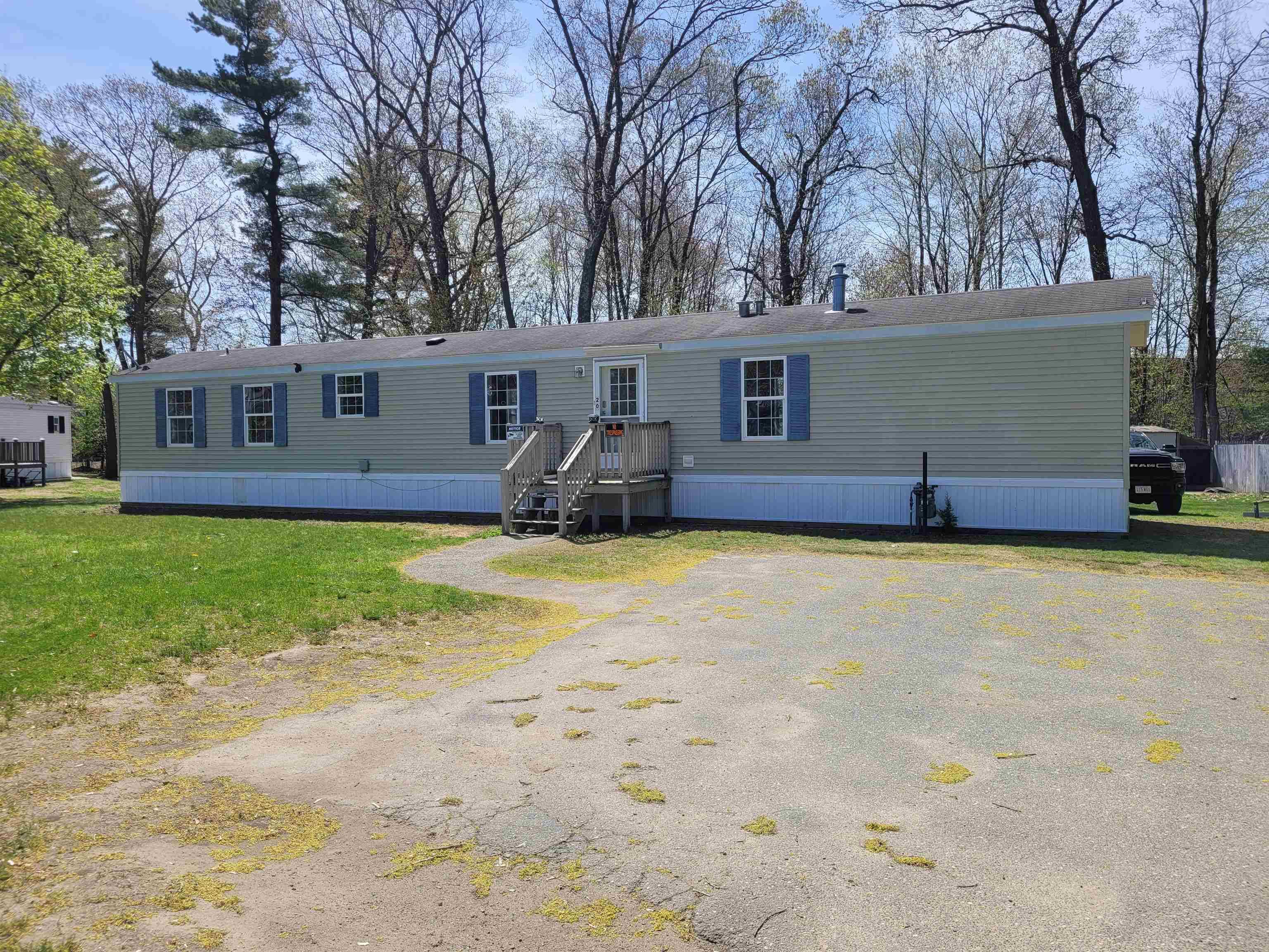 Seabrook, NH 03874,20 Railroad AVE