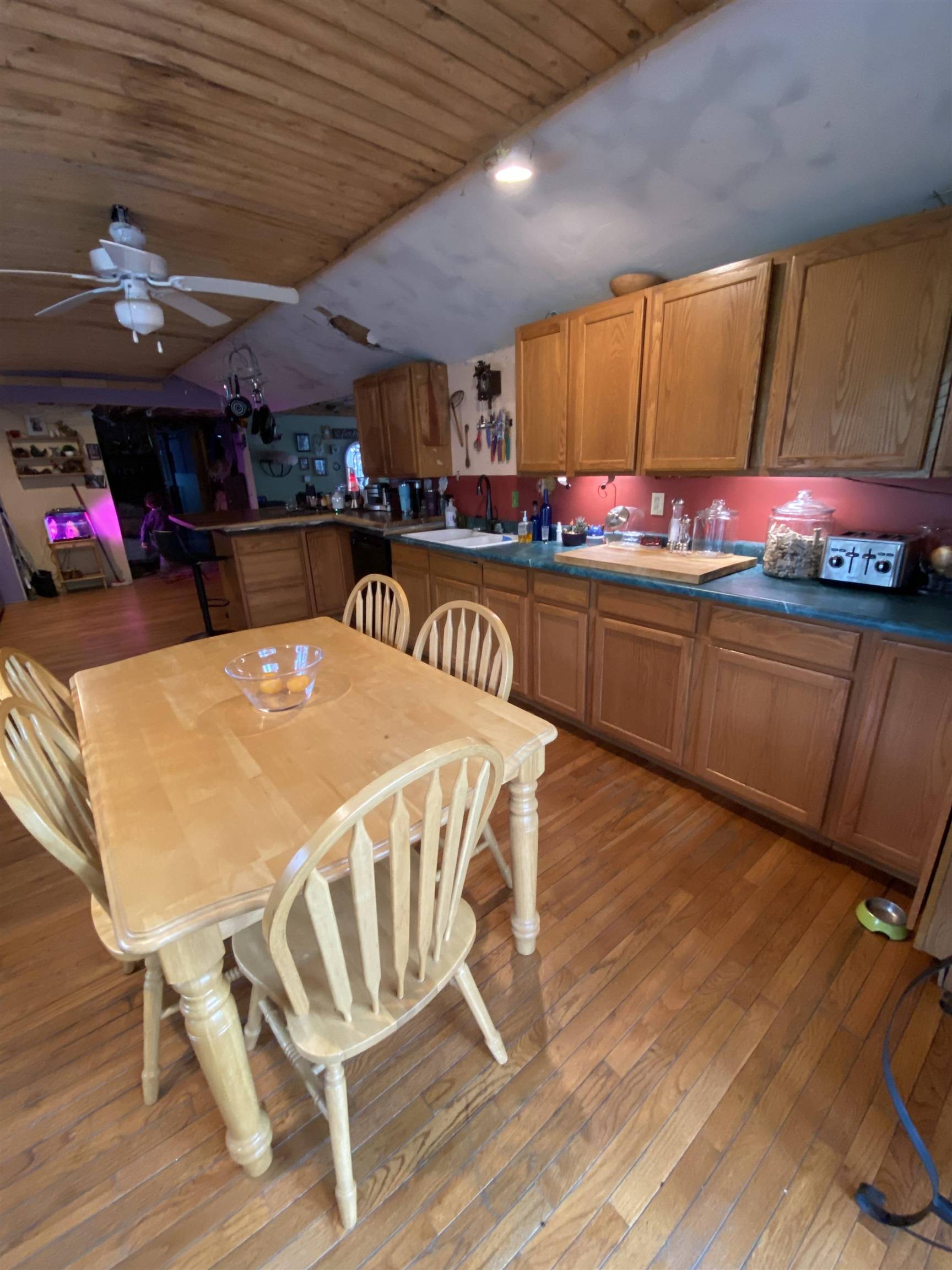 59 Snumshire LN Charlestown, NH 03603