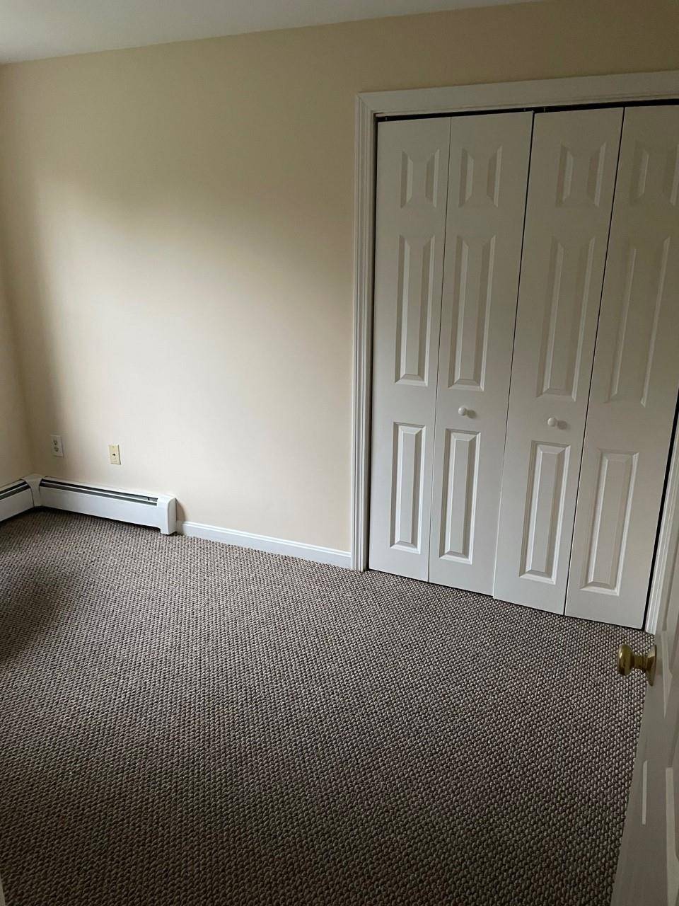 Newmarket, NH 03857,57 Exeter RD